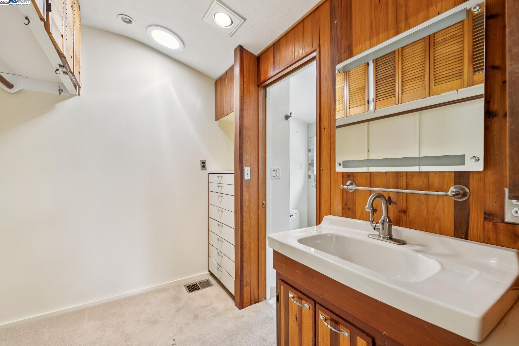 772 Stewart Ct, Alameda