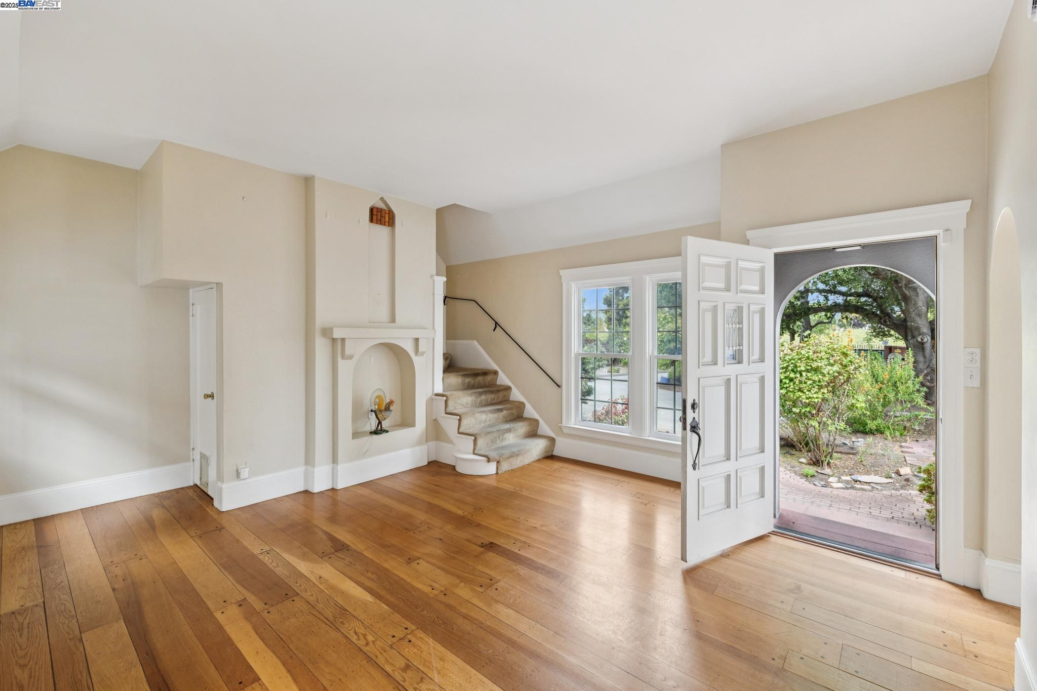 772 Stewart Ct, Alameda