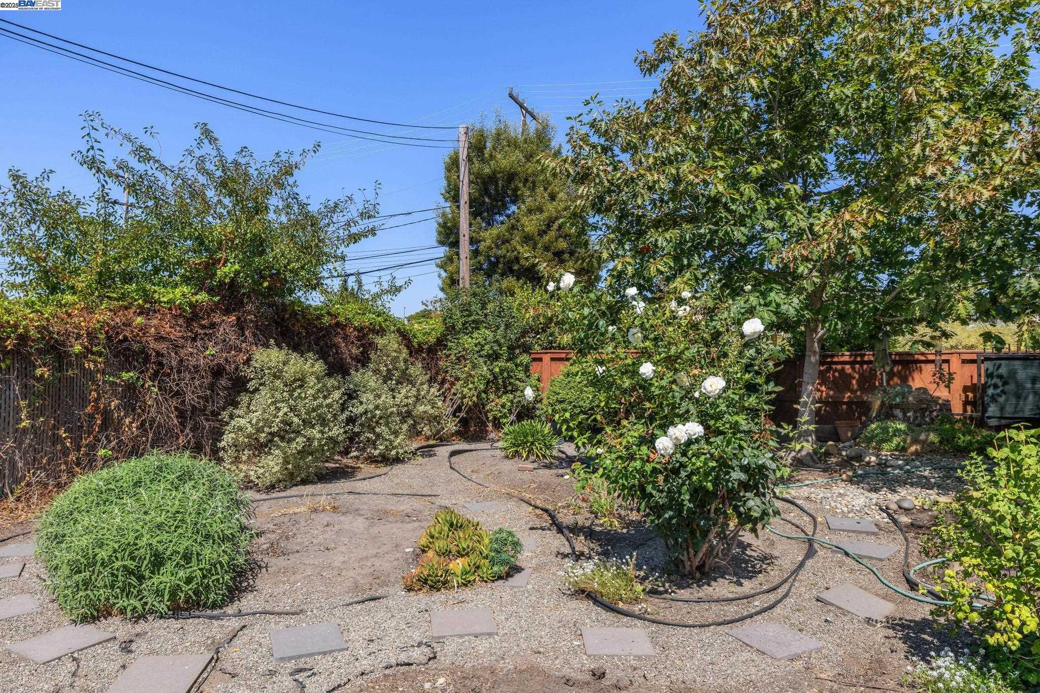 772 Stewart Ct, Alameda