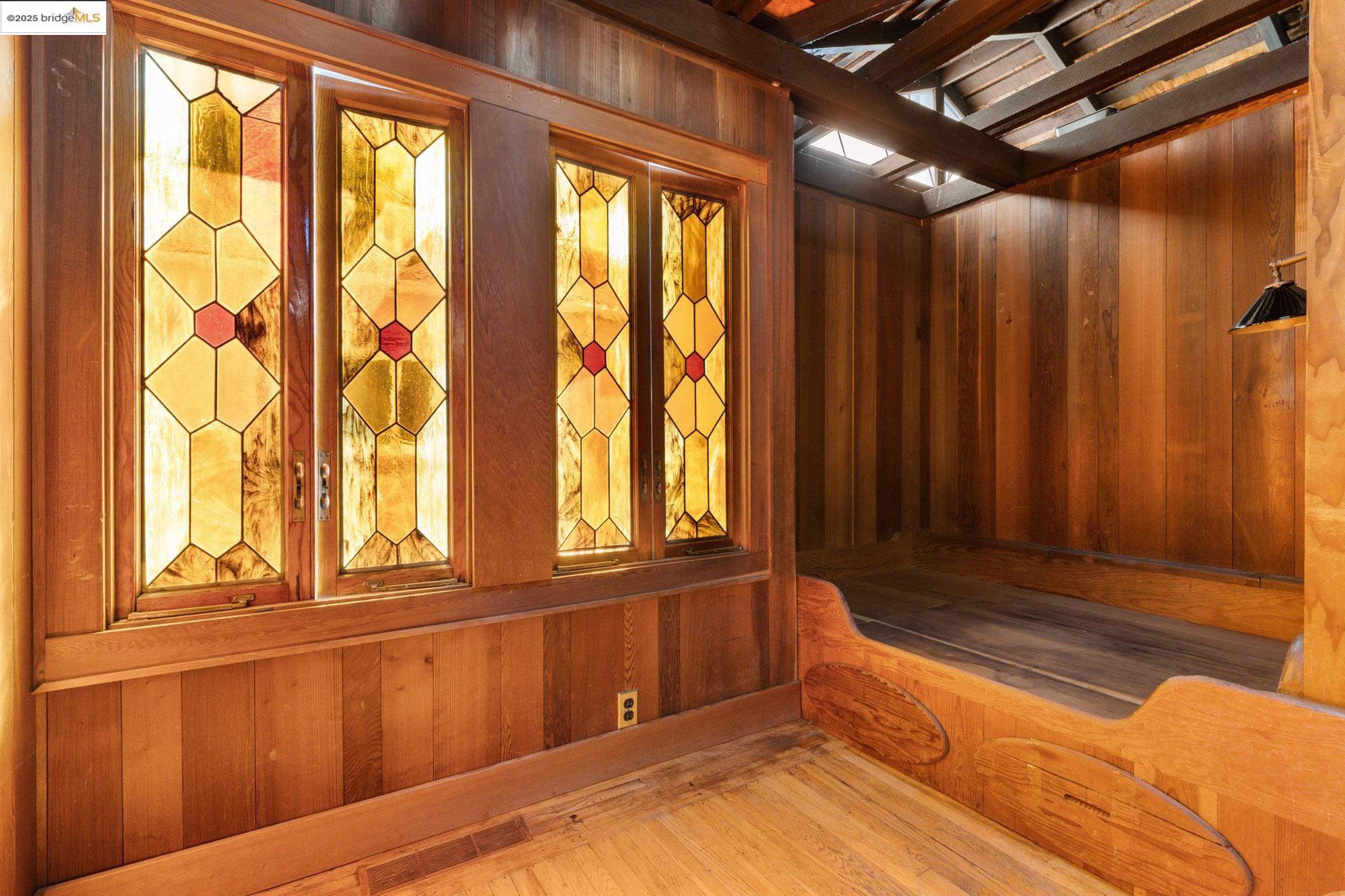 4430 Webster St, Oakland