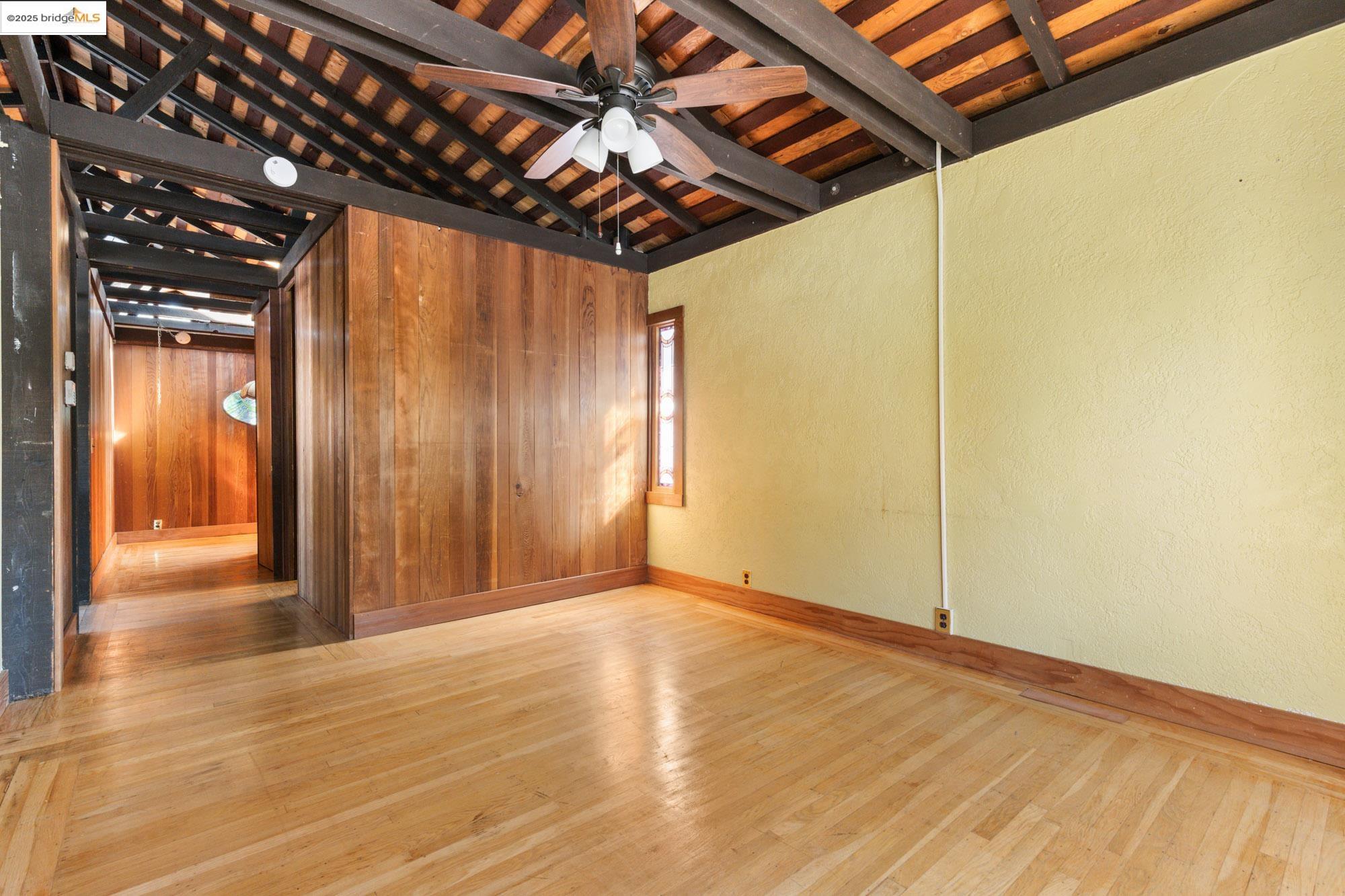 4430 Webster St, Oakland