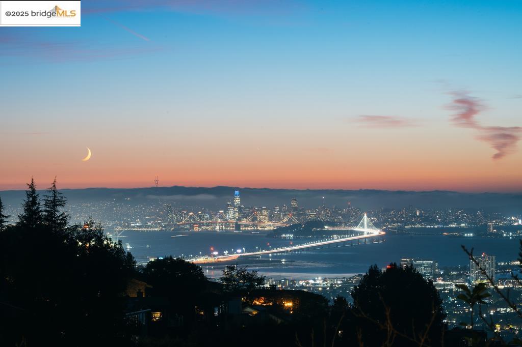 25 Dartmouth Dr, Berkeley