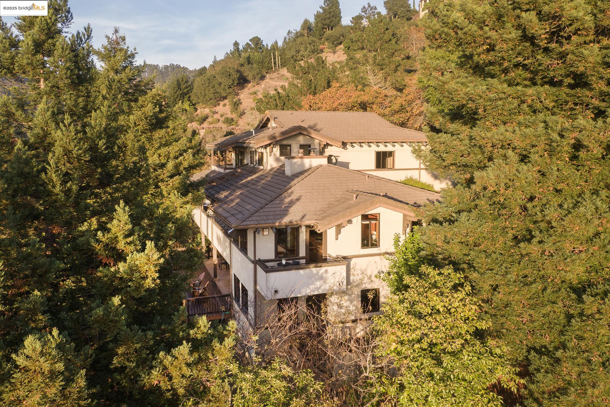 25 Dartmouth Dr, Berkeley