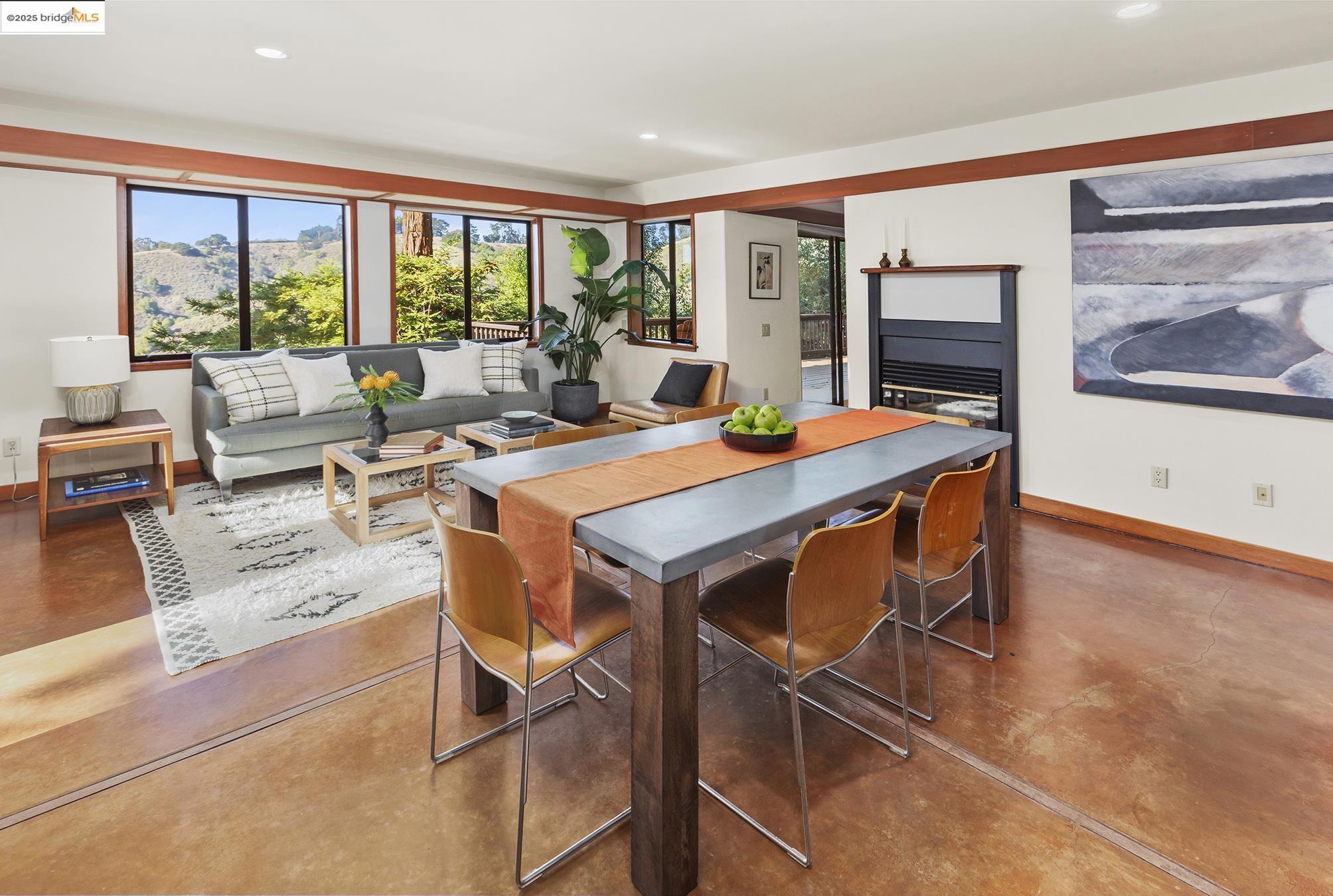 25 Dartmouth Dr, Berkeley