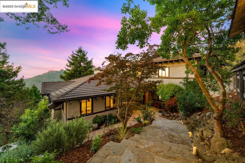 25 Dartmouth Dr, Berkeley