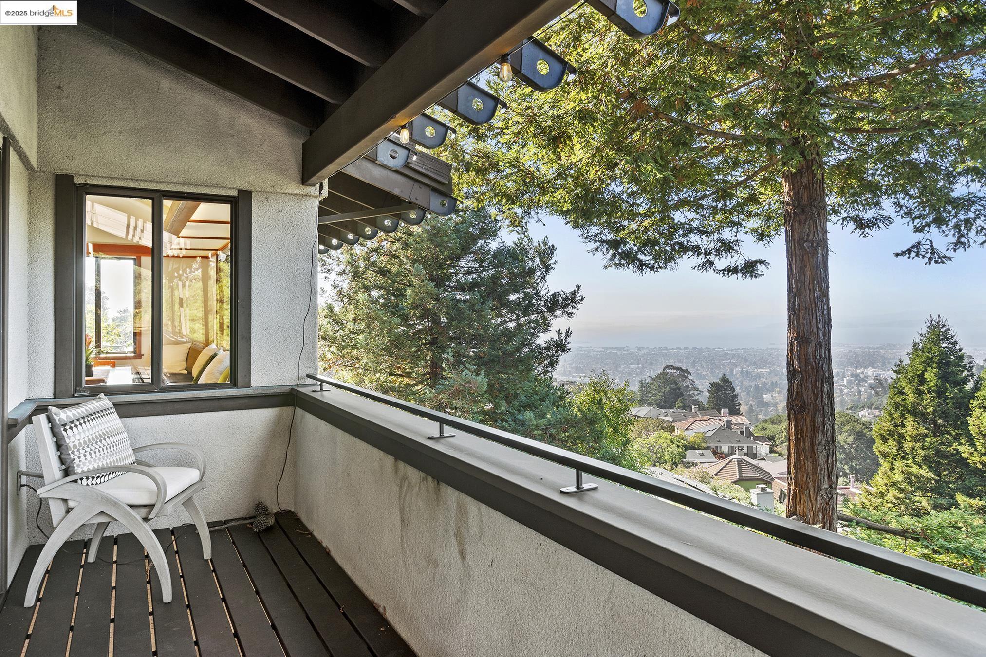 25 Dartmouth Dr, Berkeley