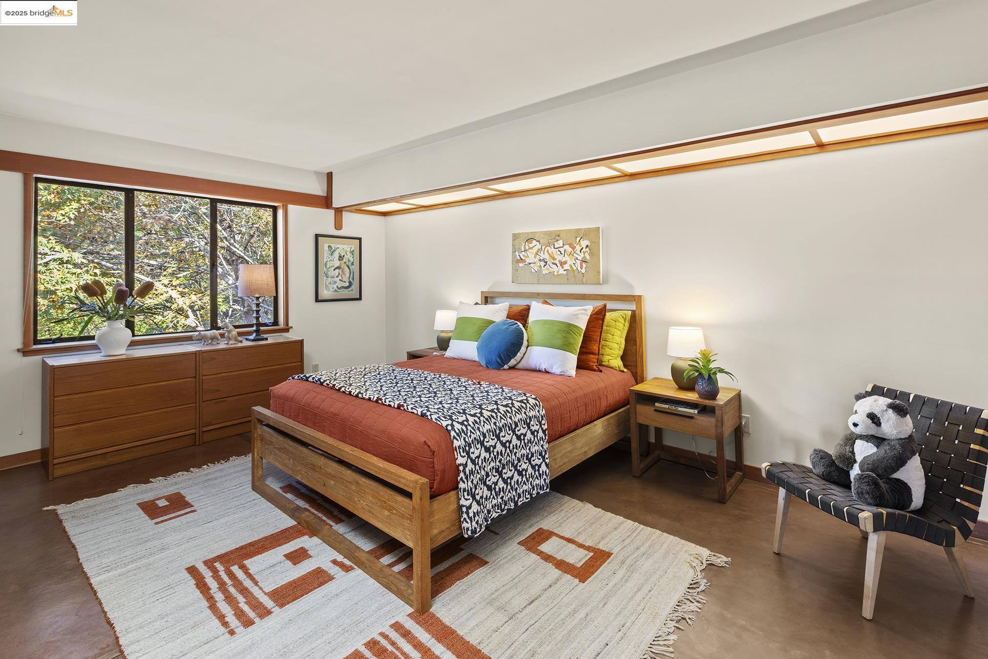 25 Dartmouth Dr, Berkeley