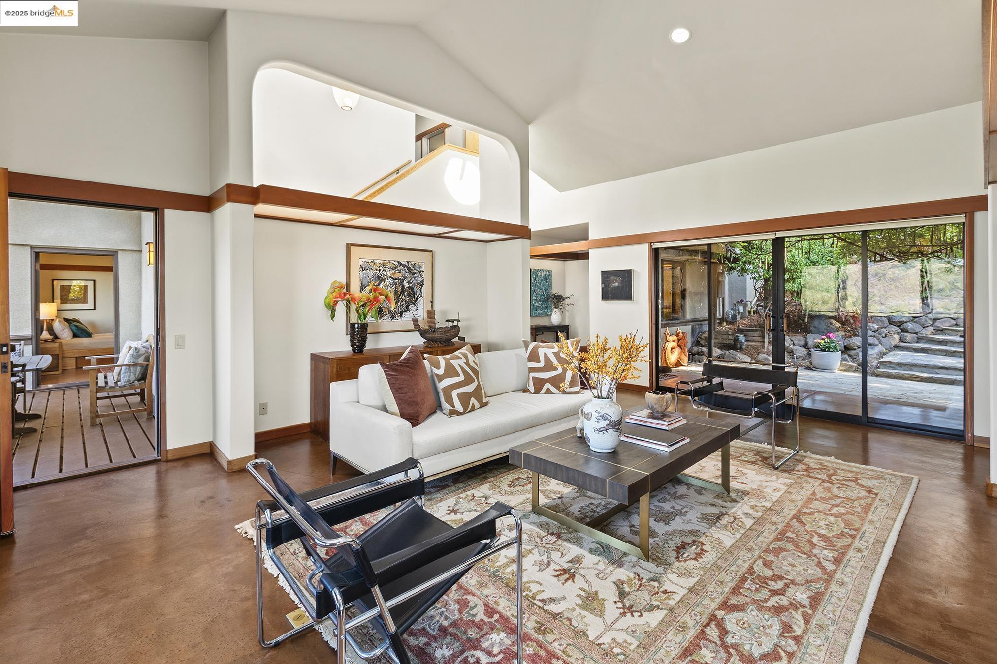 25 Dartmouth Dr, Berkeley