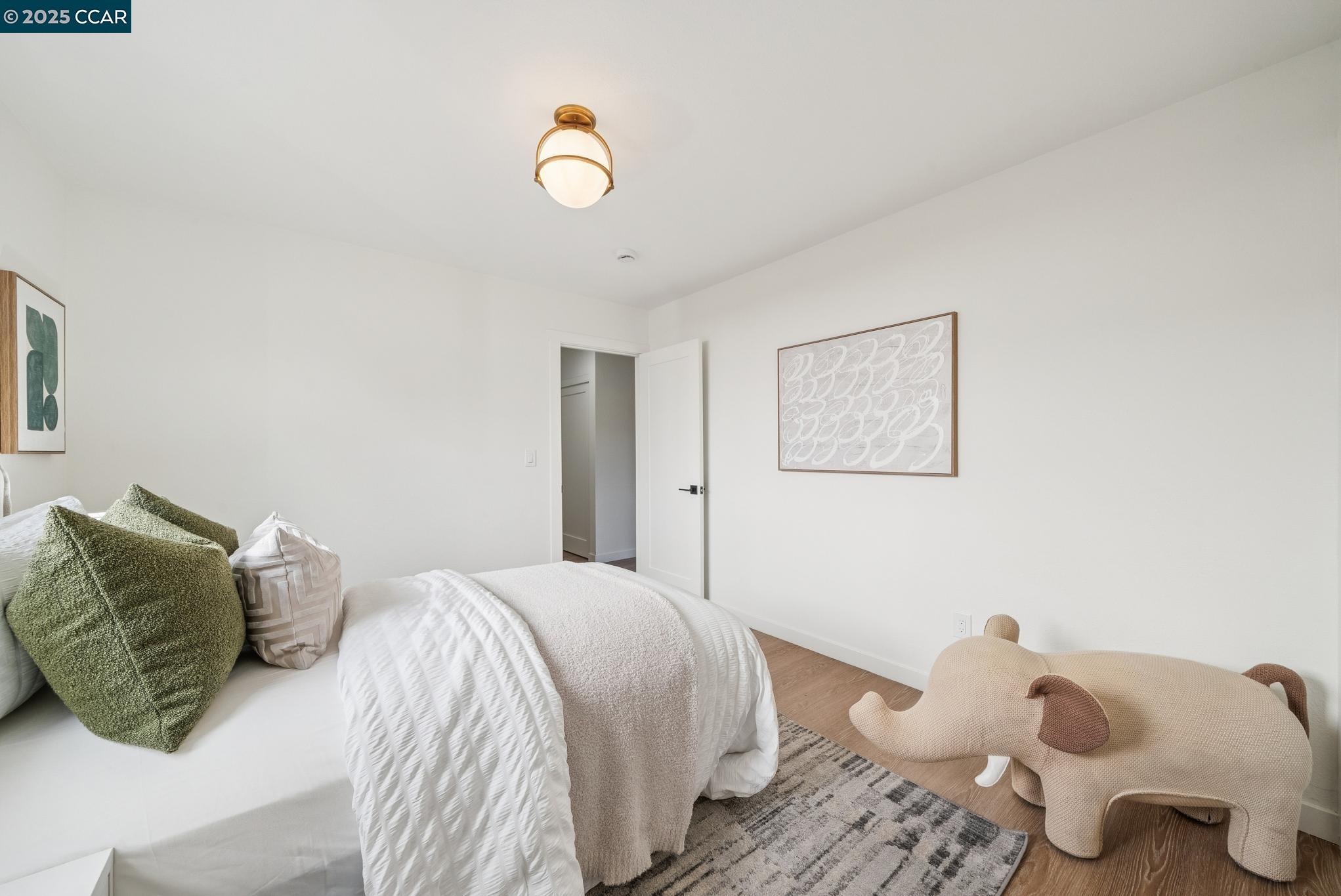 943 MATTERHORN COURT