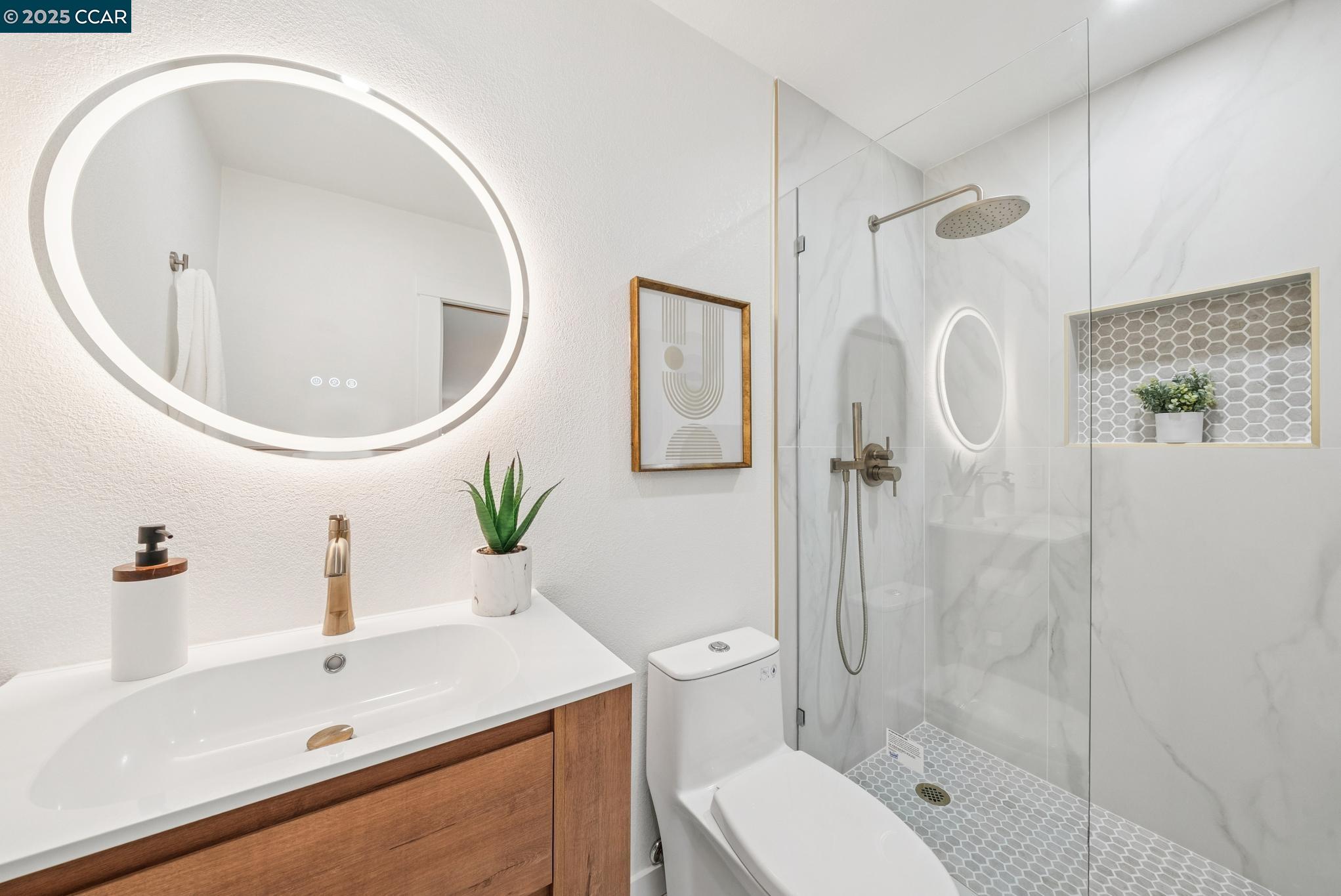 943 MATTERHORN COURT