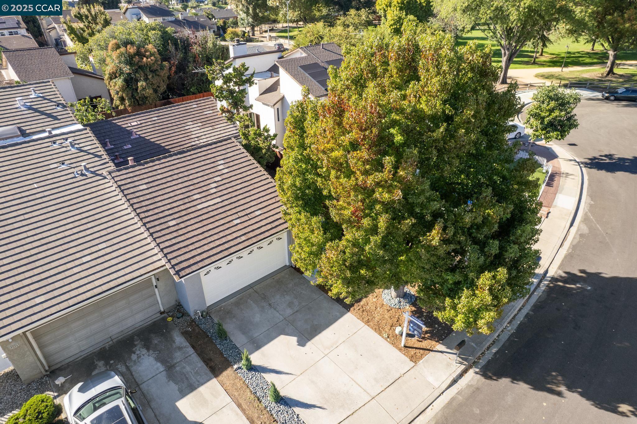 943 MATTERHORN COURT