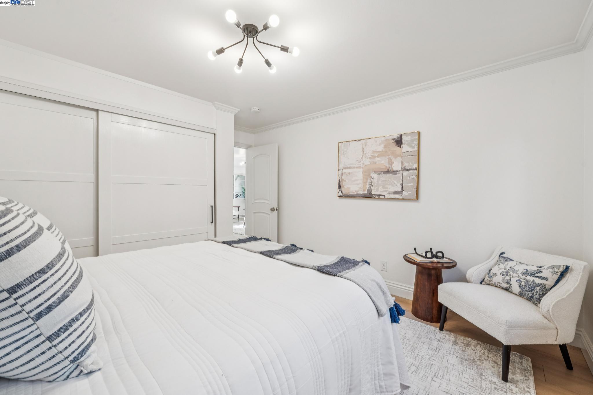 5242 Miles Avenue # C, Oakland Unit: C