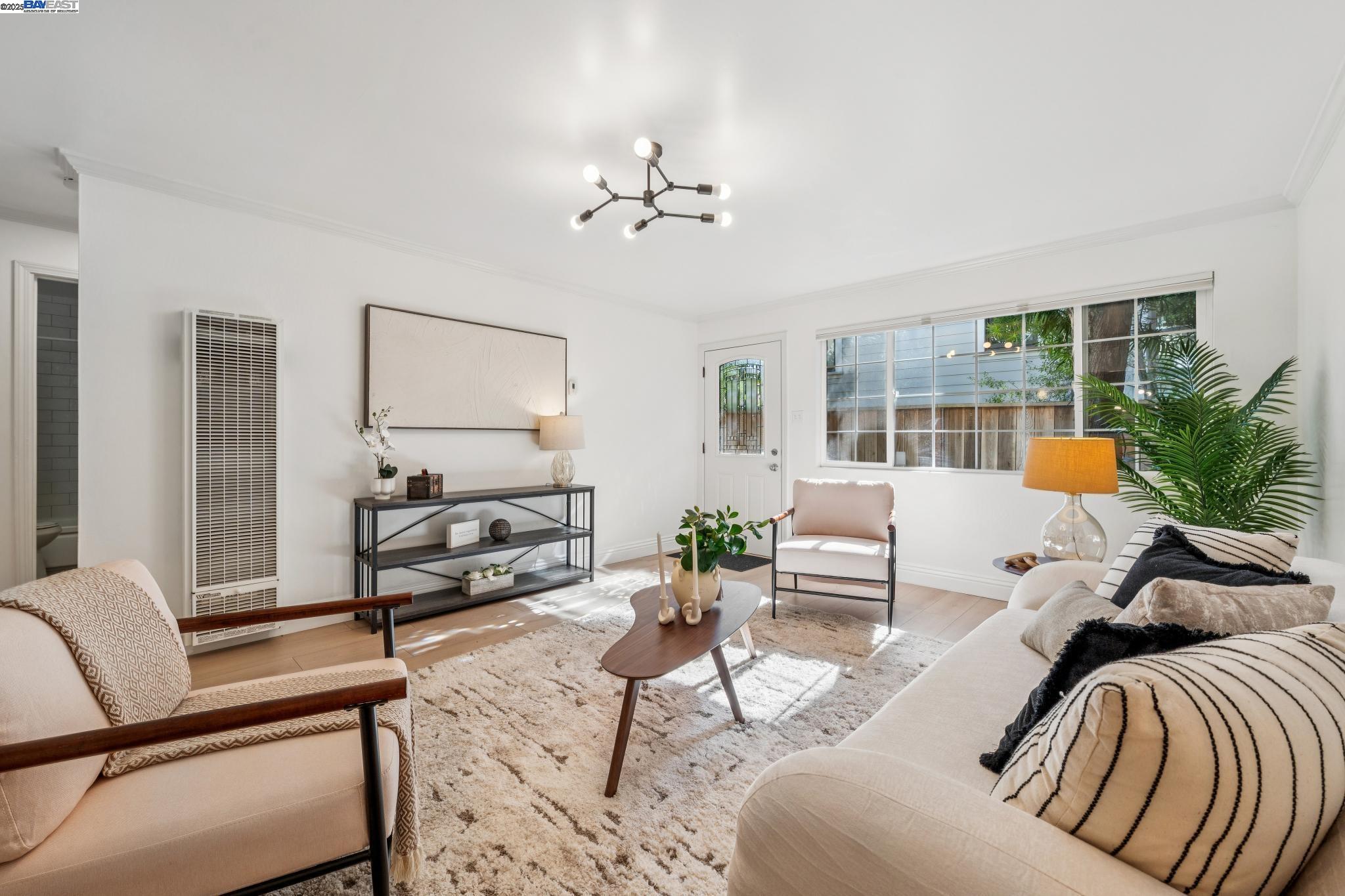 5242 Miles Avenue # C, Oakland Unit: C