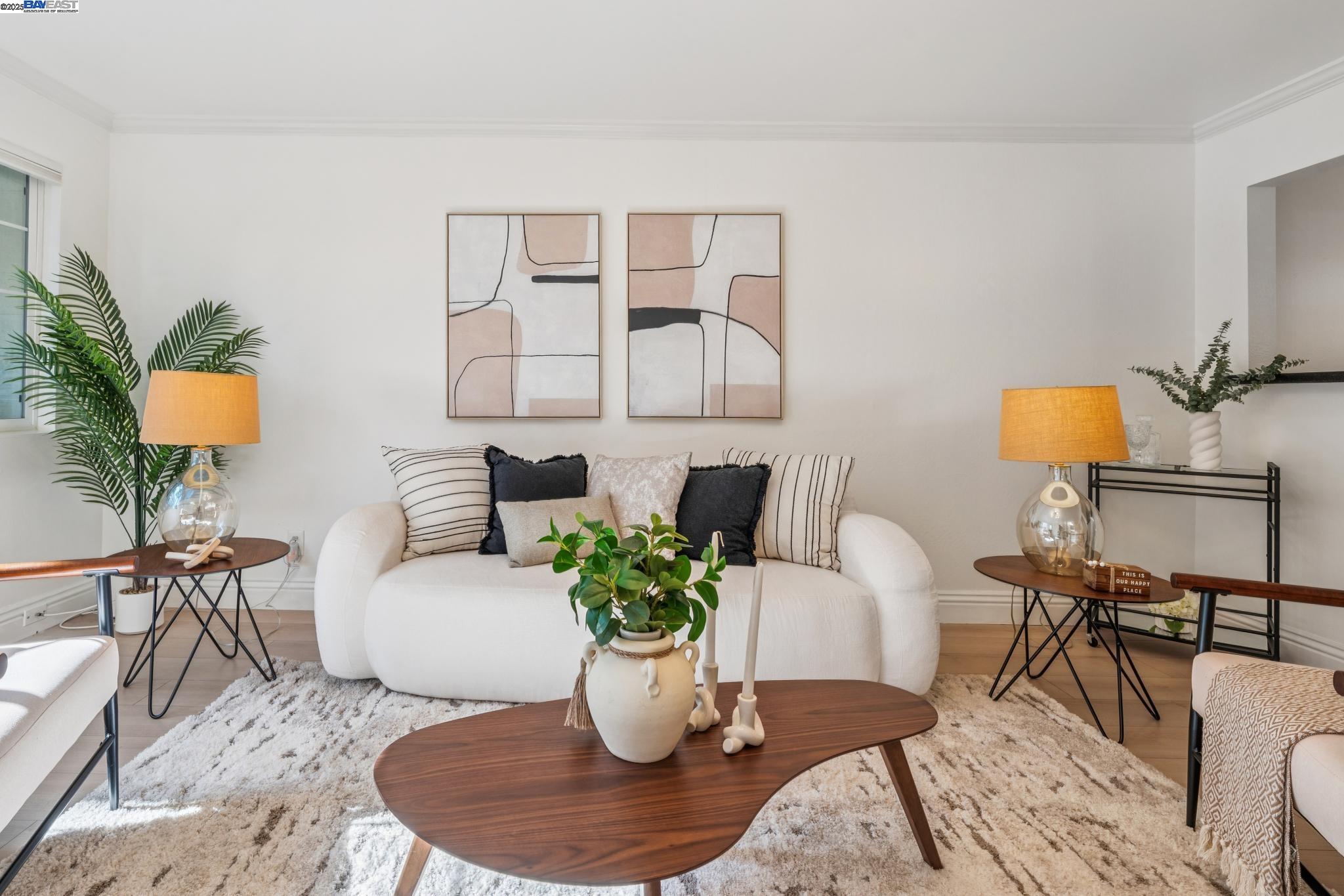 5242 Miles Avenue # C, Oakland Unit: C