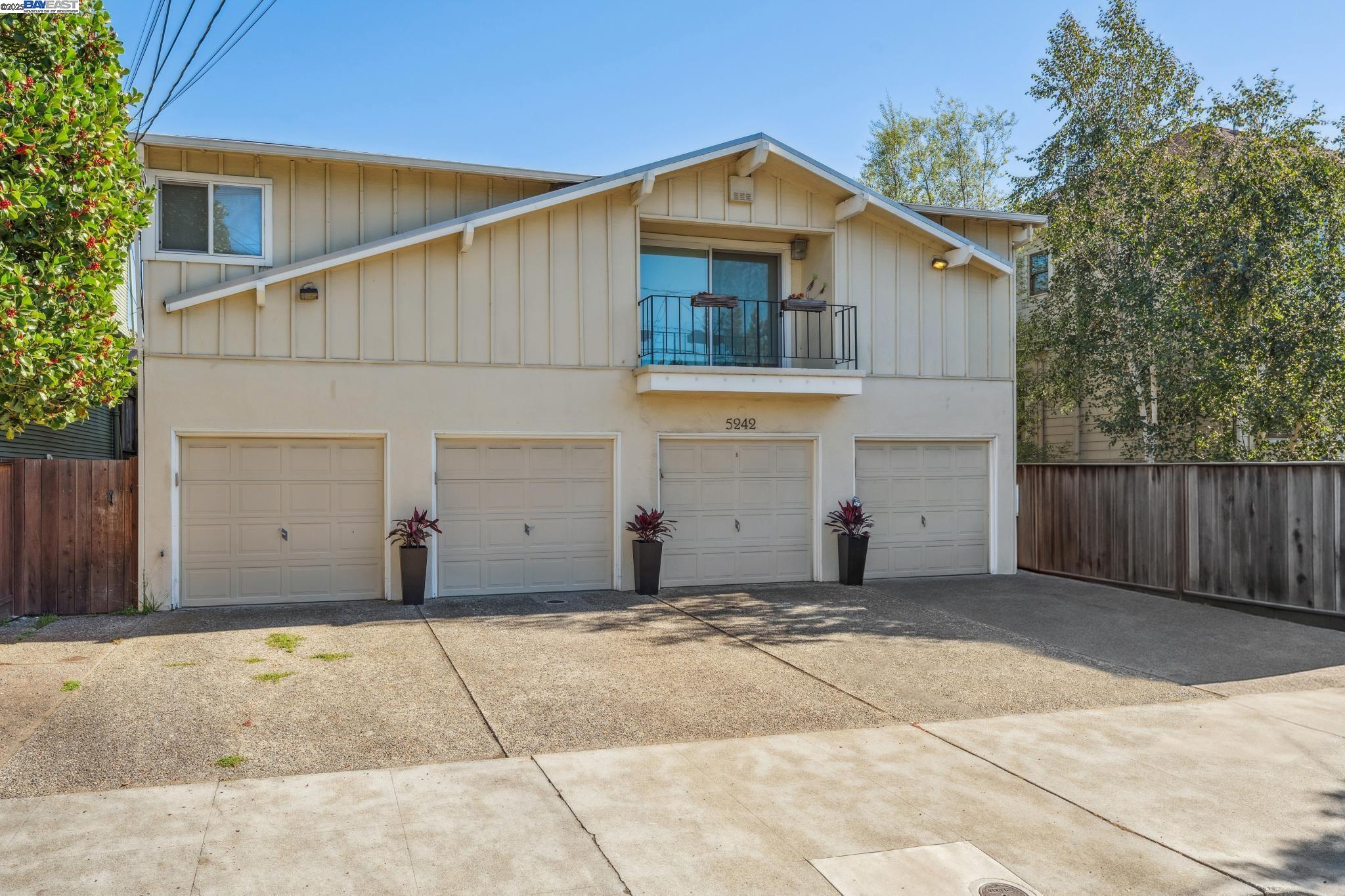 5242 Miles Avenue # C, Oakland Unit: C