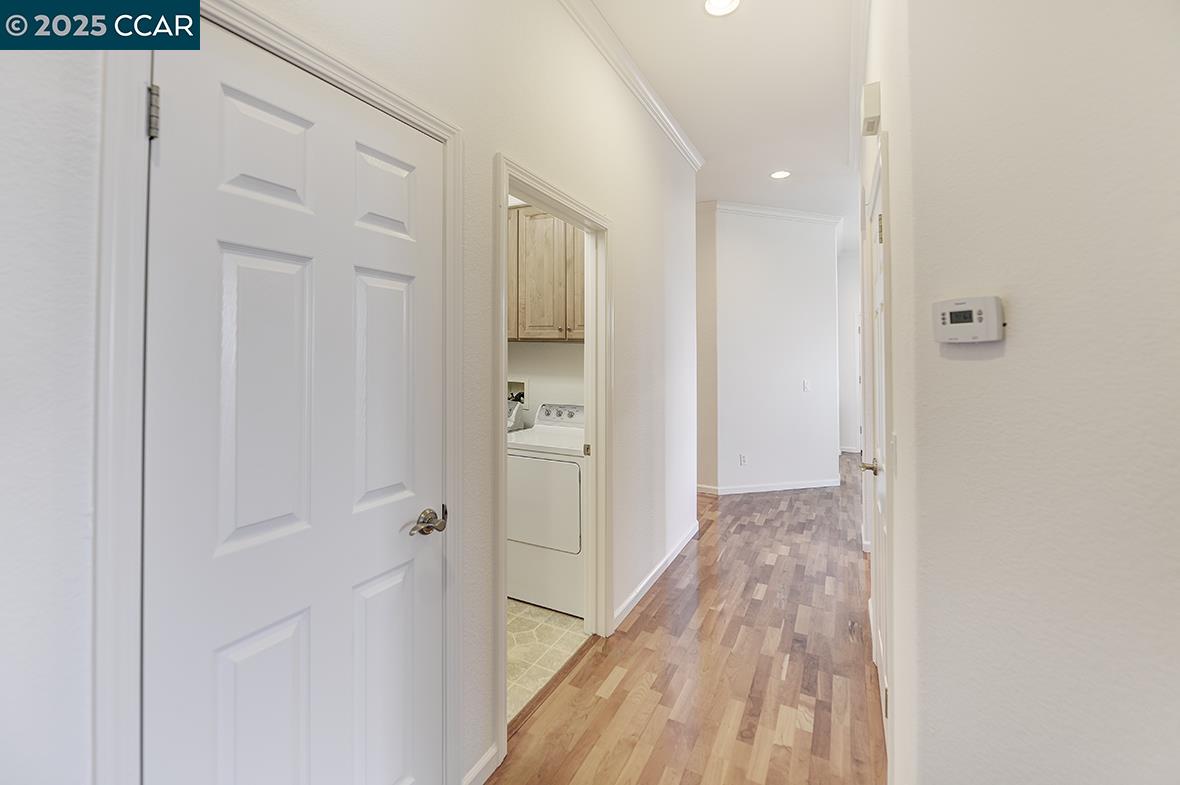 546 High Eagle Ct