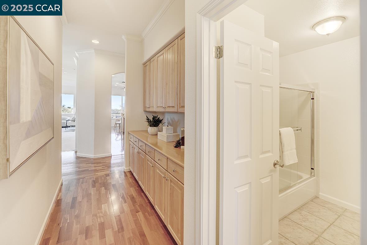 546 High Eagle Ct