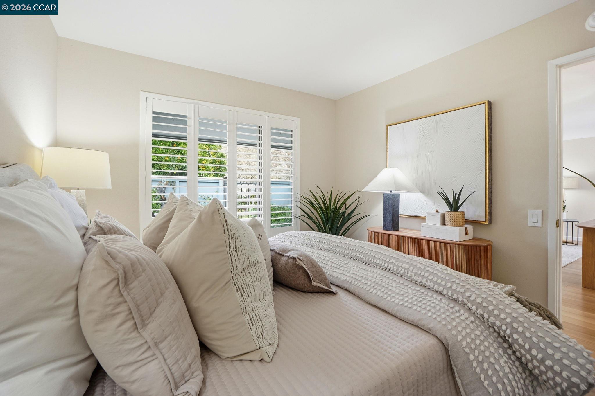 2425 Pine Knoll Dr # 1