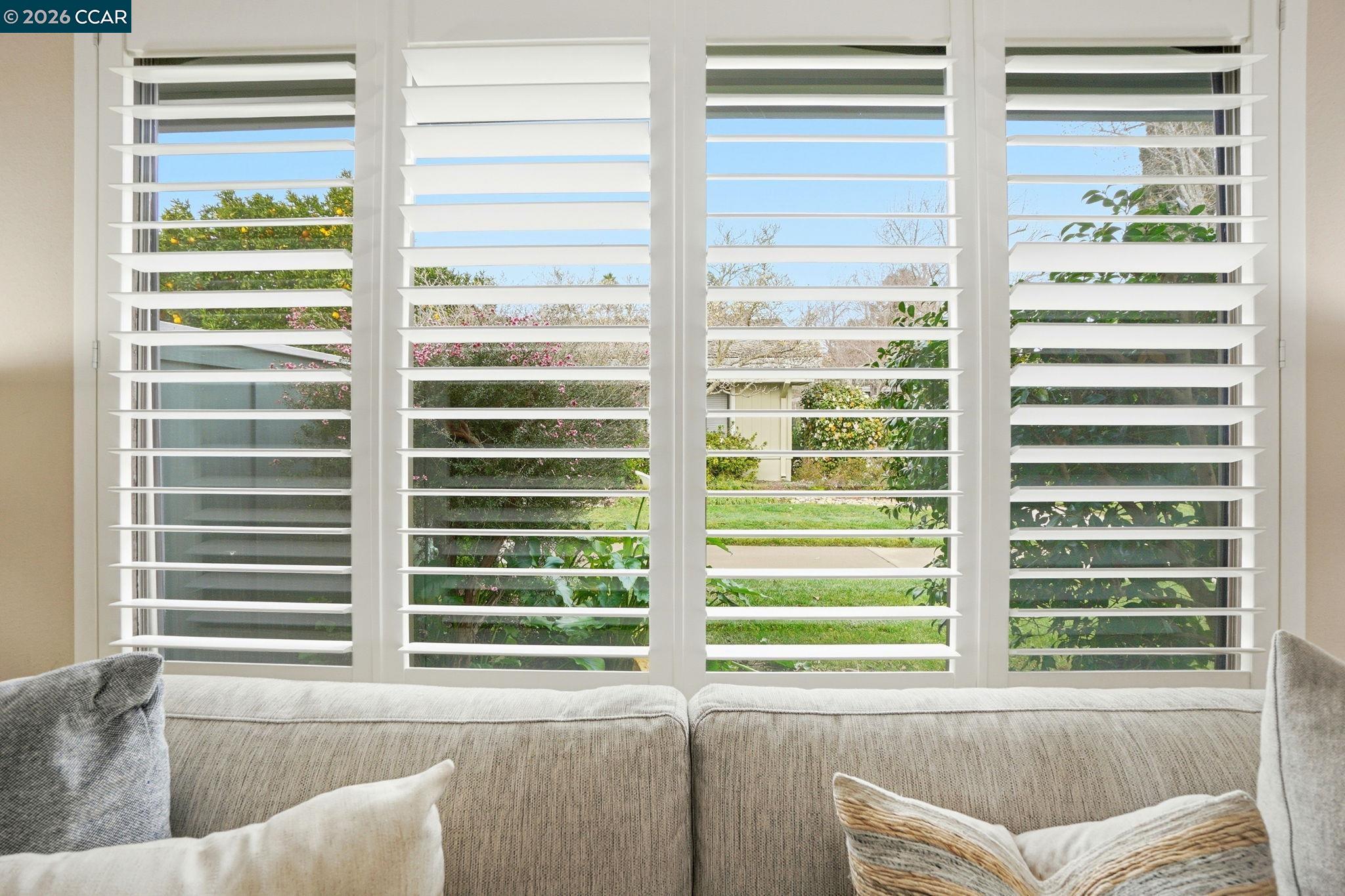 2425 Pine Knoll Dr # 1