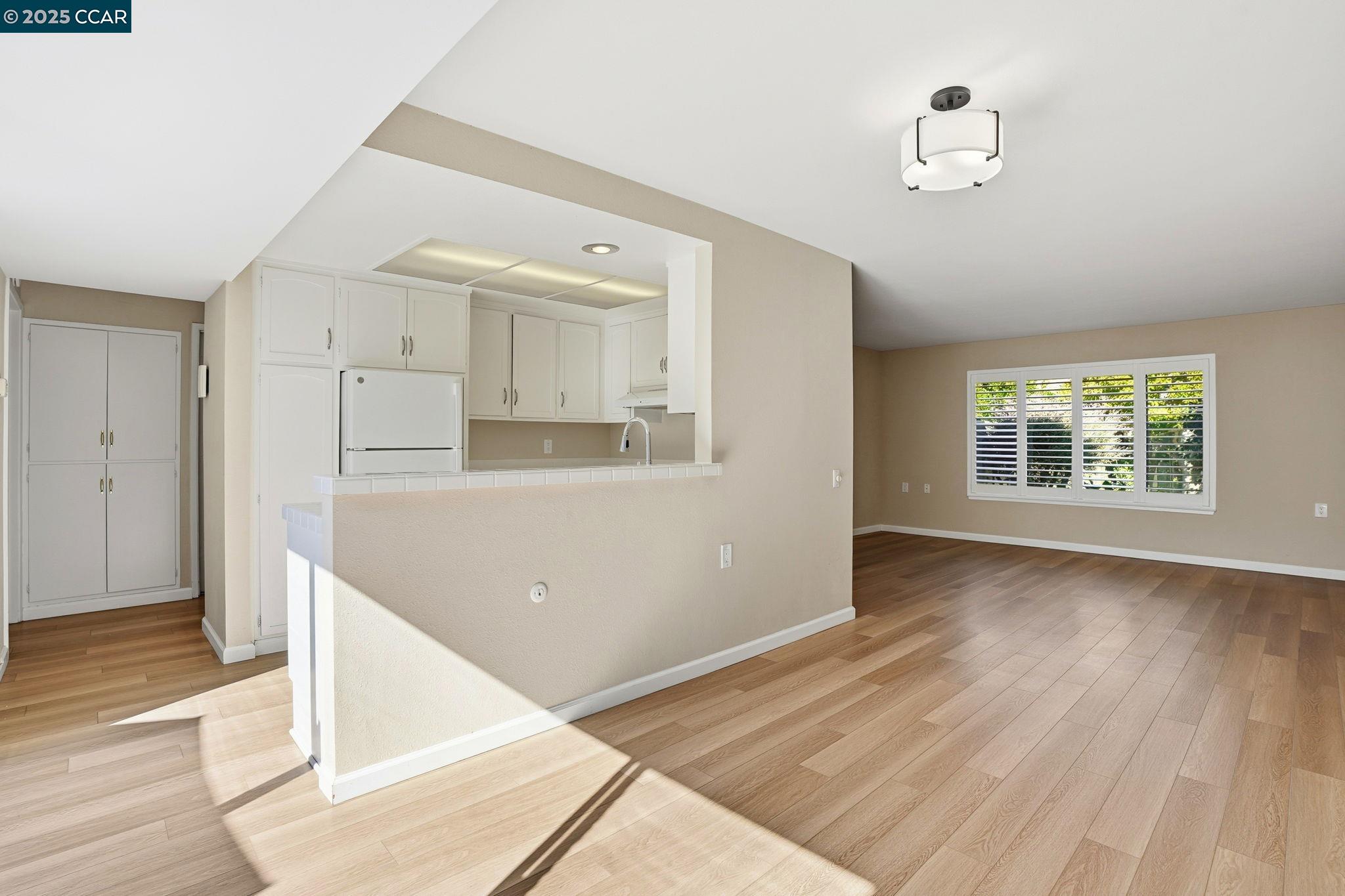 2425 Pine Knoll Dr # 1