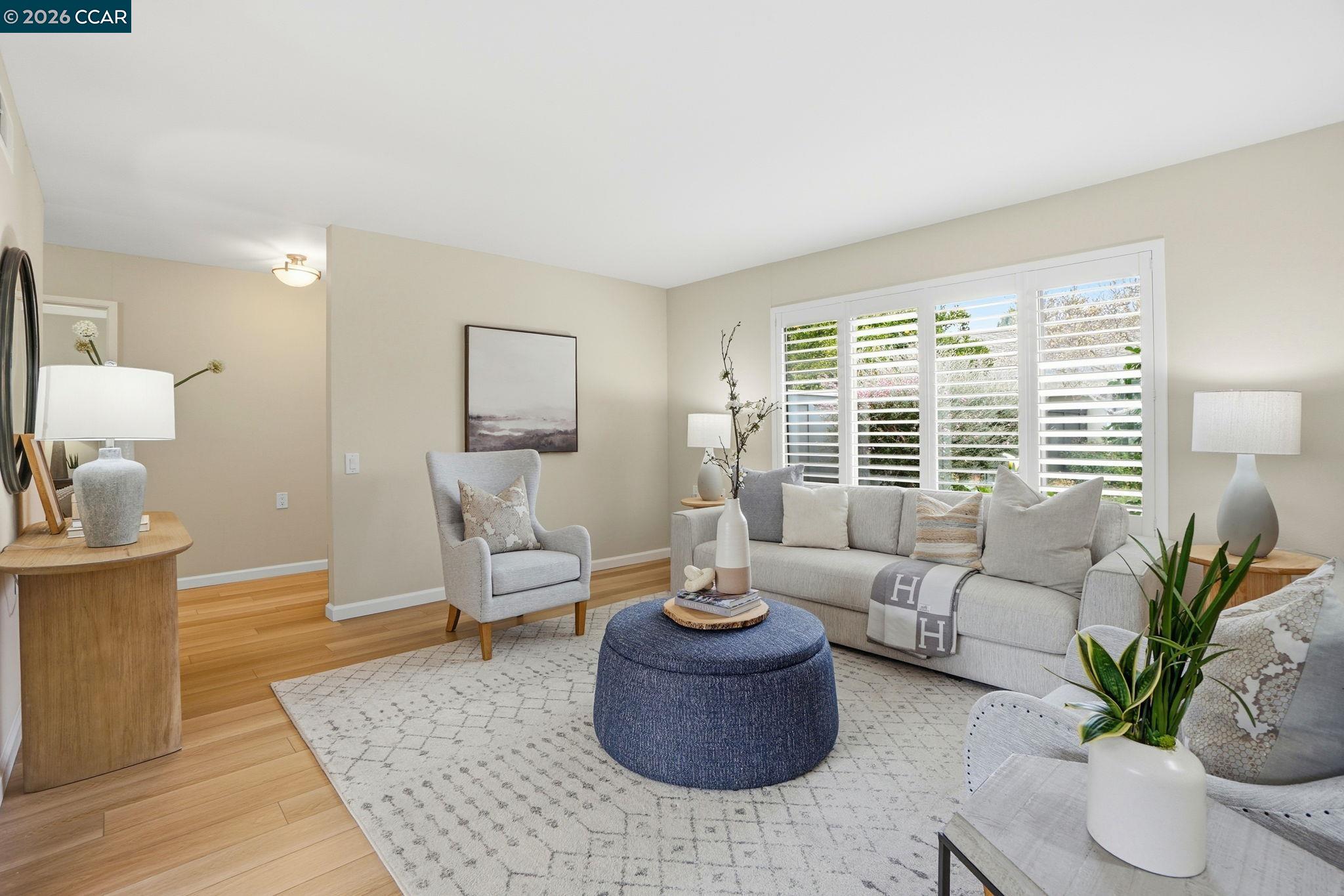 2425 Pine Knoll Dr # 1