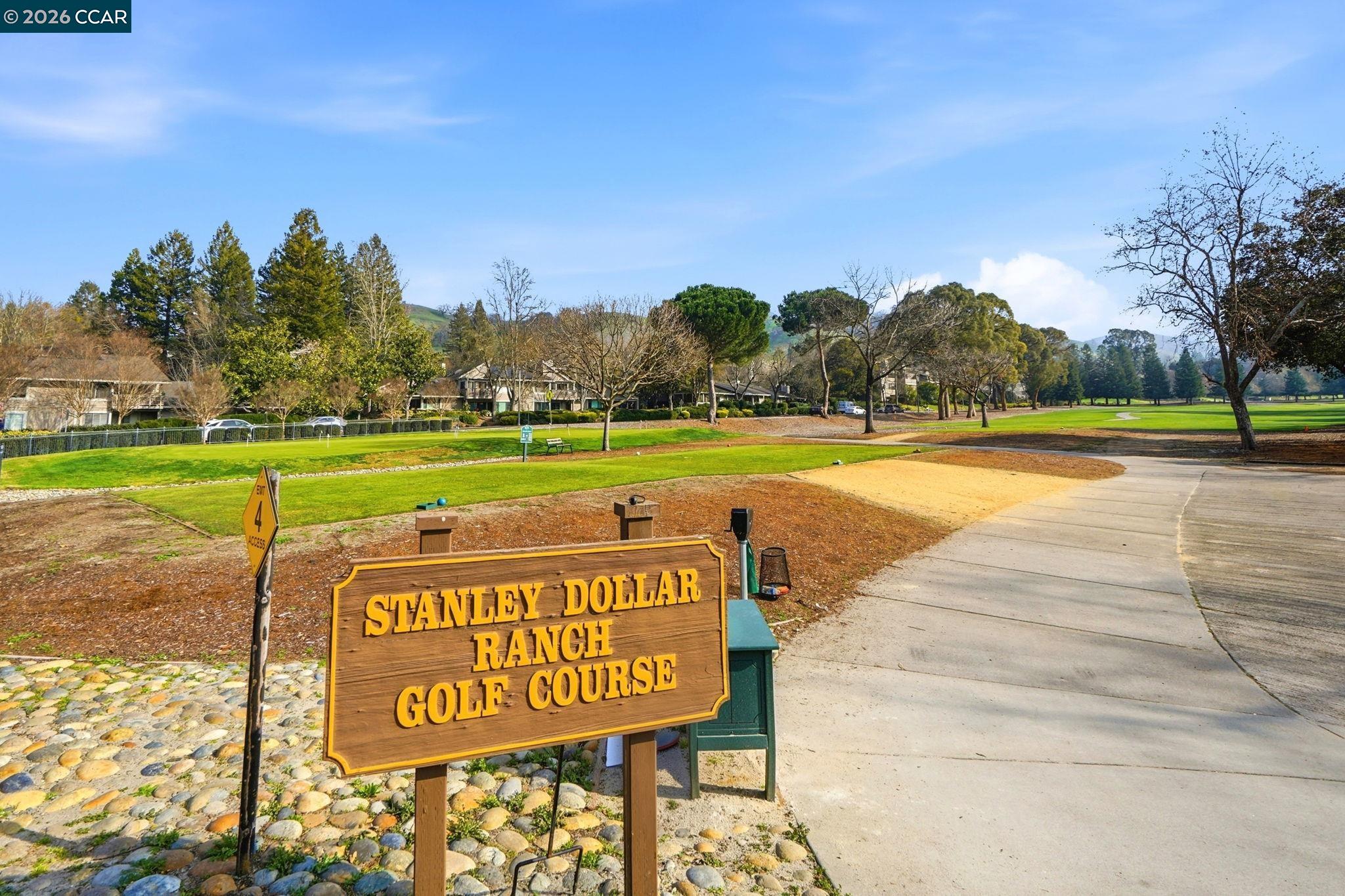 2425 Pine Knoll Dr # 1