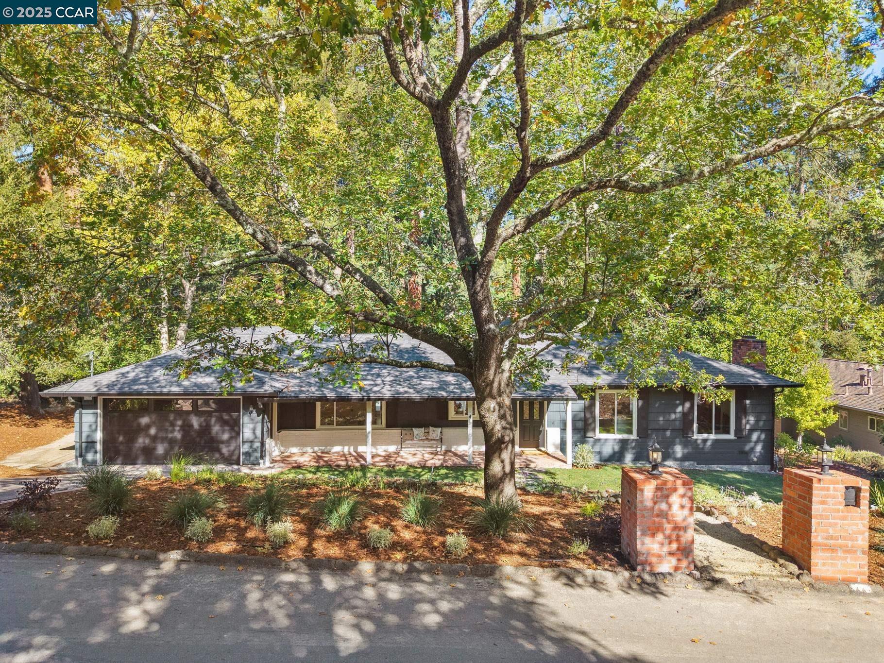 66 Sleepy Hollow Ln