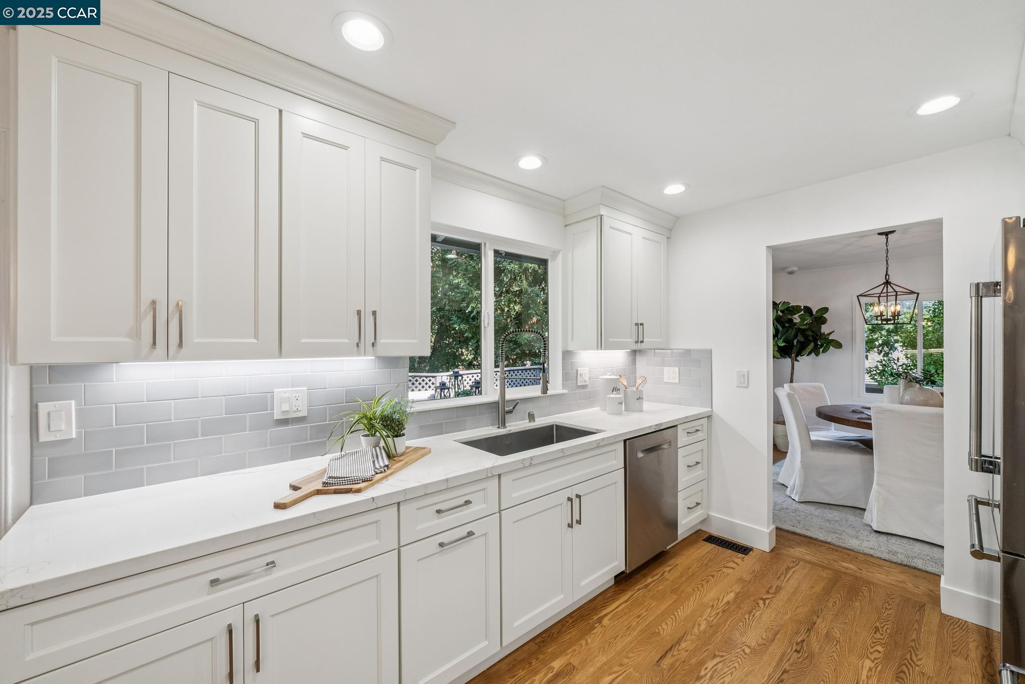 66 Sleepy Hollow Ln