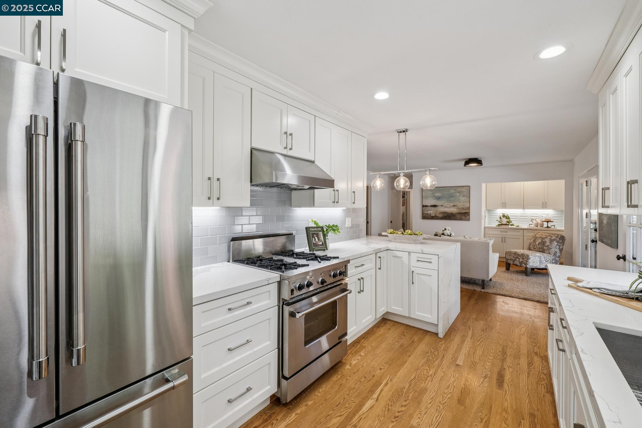 66 Sleepy Hollow Ln