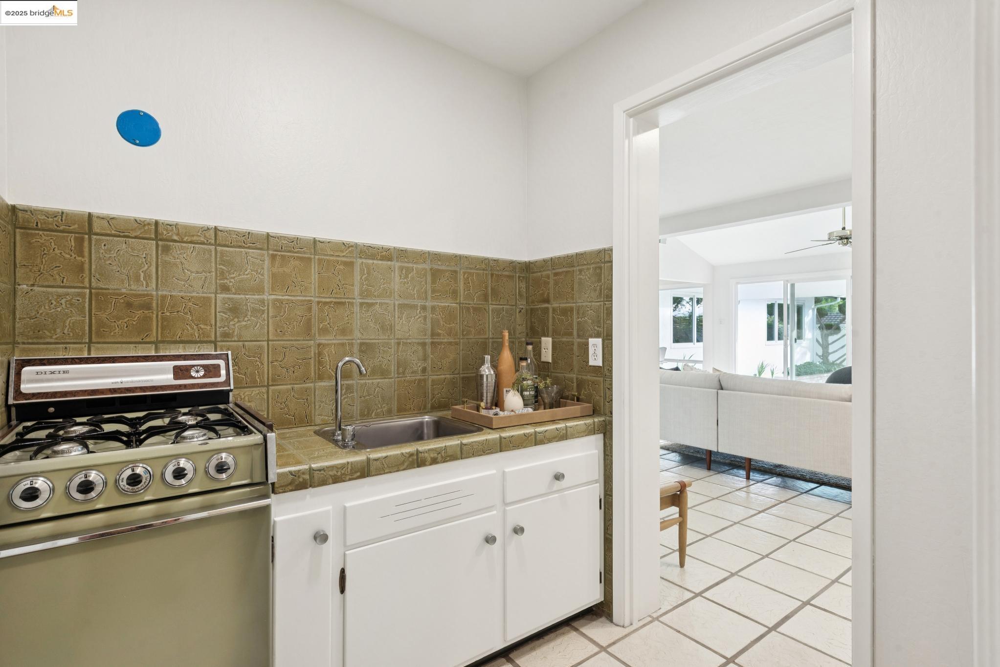 10492 Royal Oak Rd