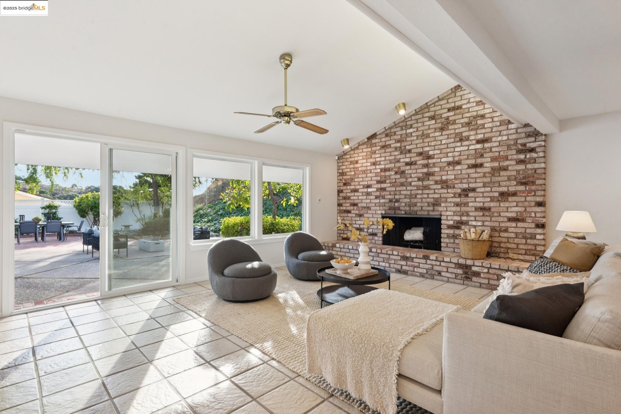 10492 Royal Oak Rd