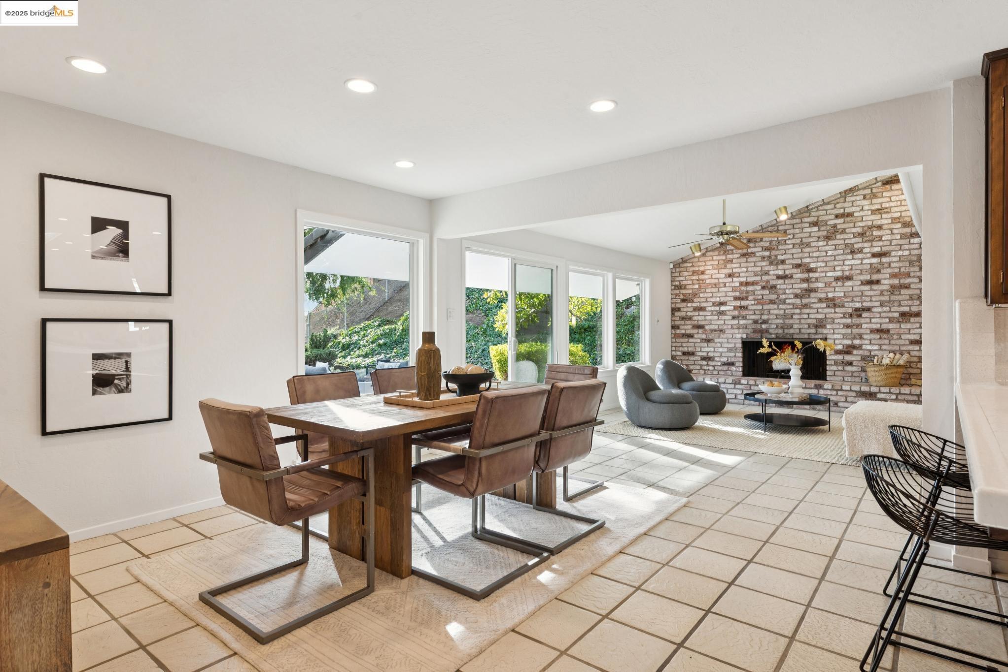 10492 Royal Oak Rd