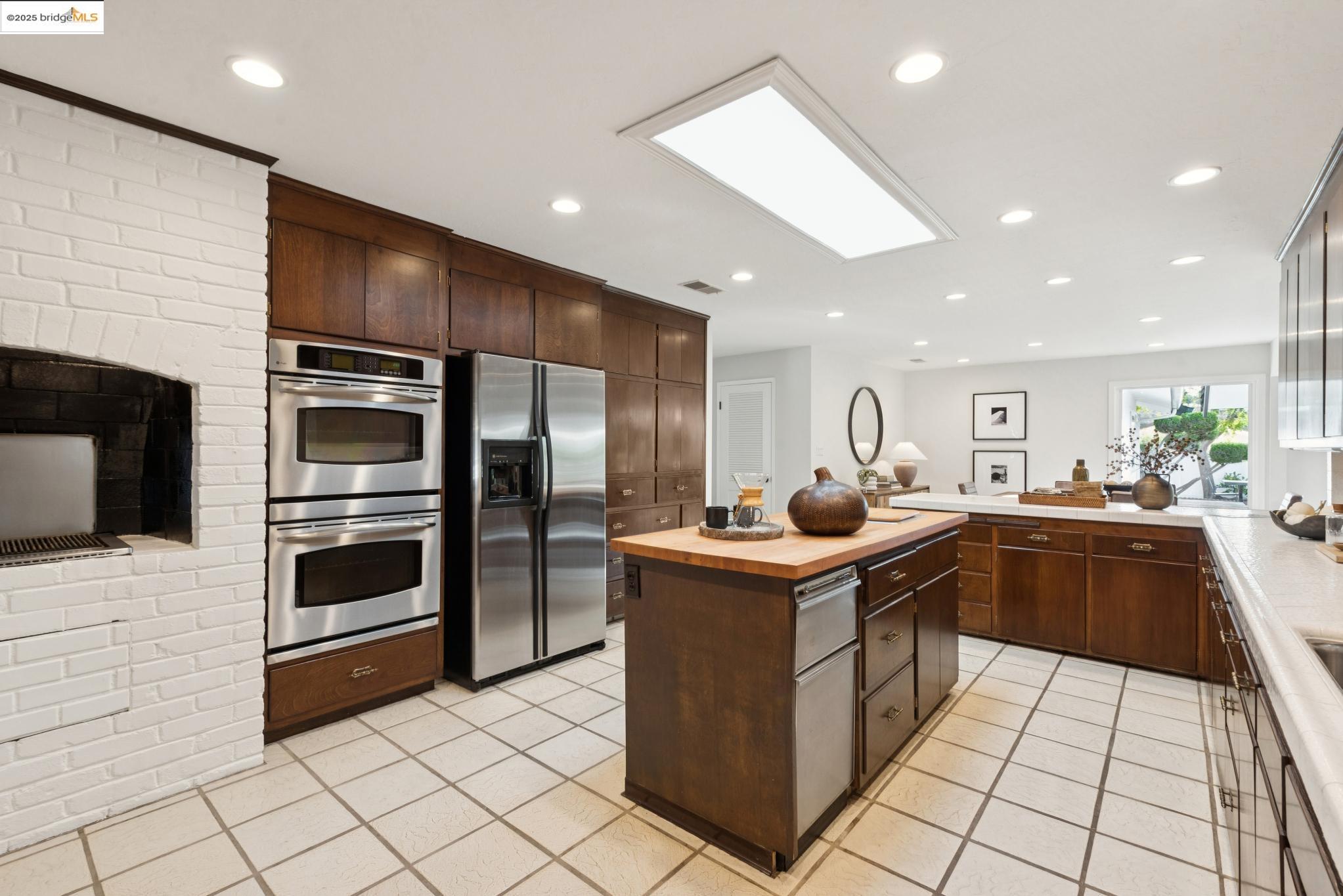 10492 Royal Oak Rd