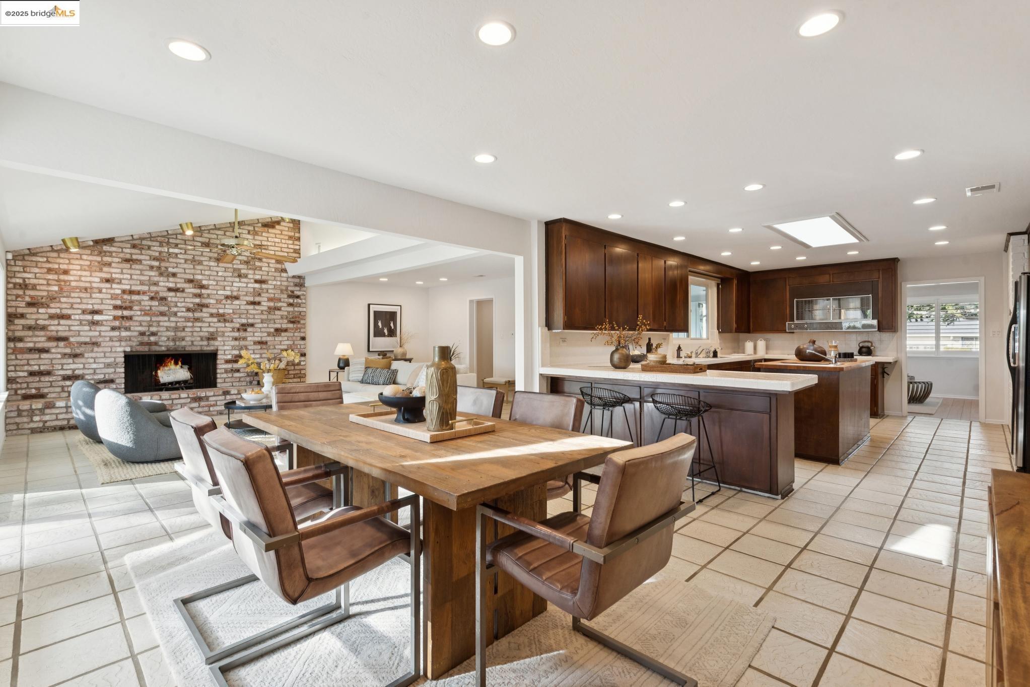 10492 Royal Oak Rd