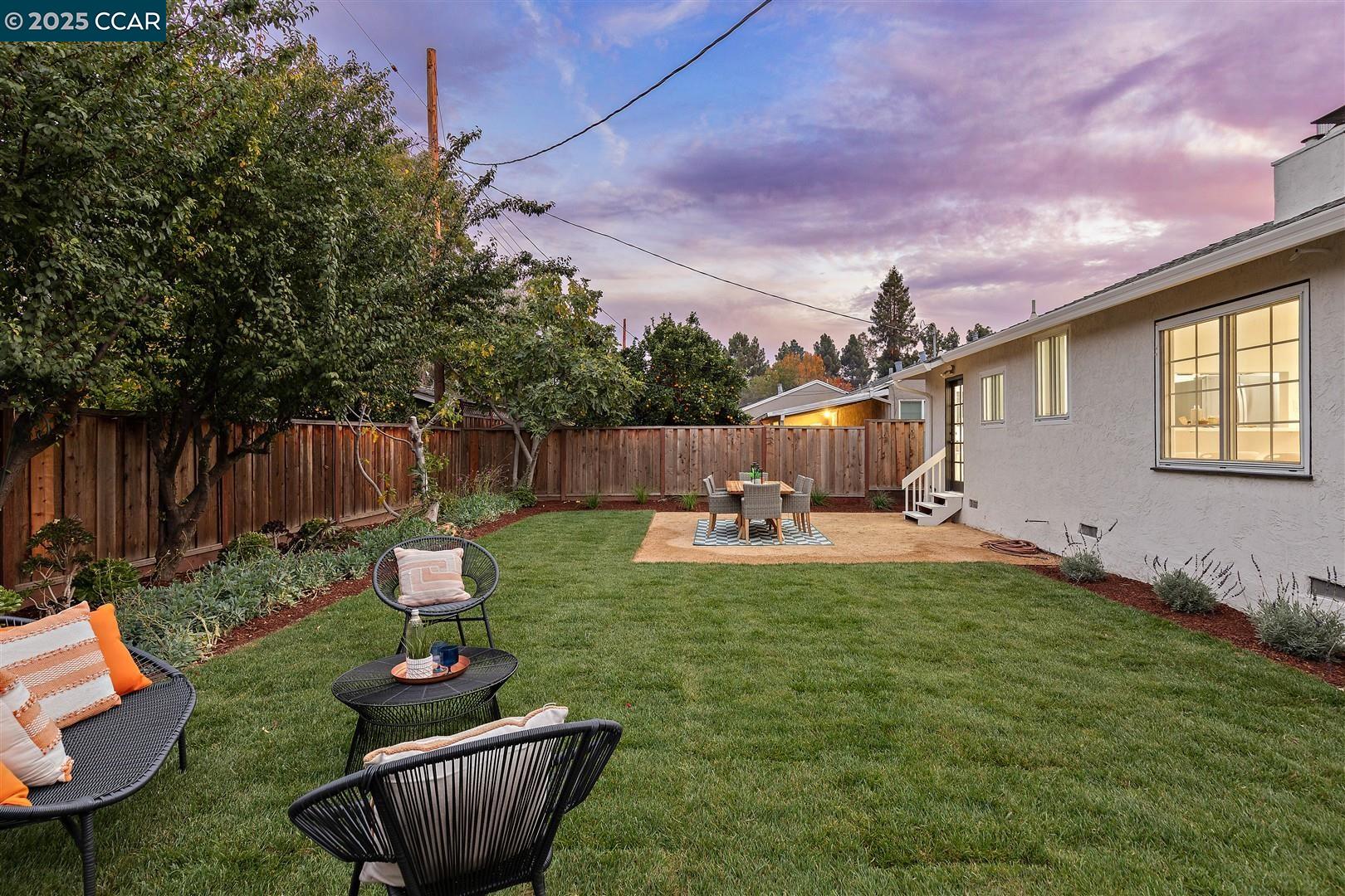 1228 Forrestal Ave