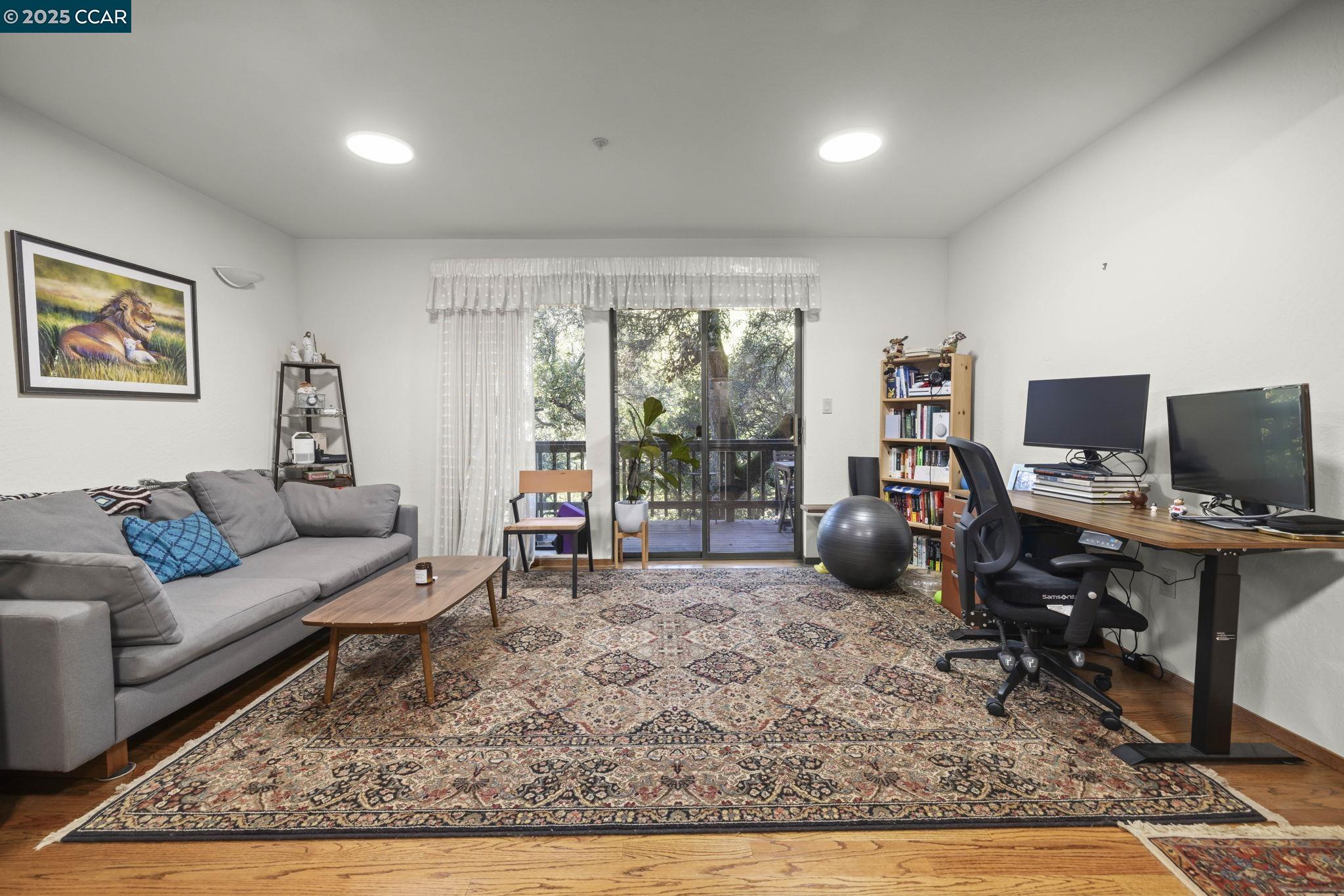 1383 Alvarado Rd