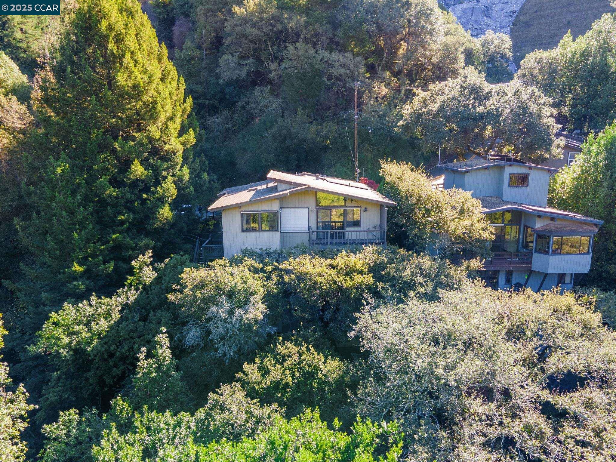 1383 Alvarado Rd