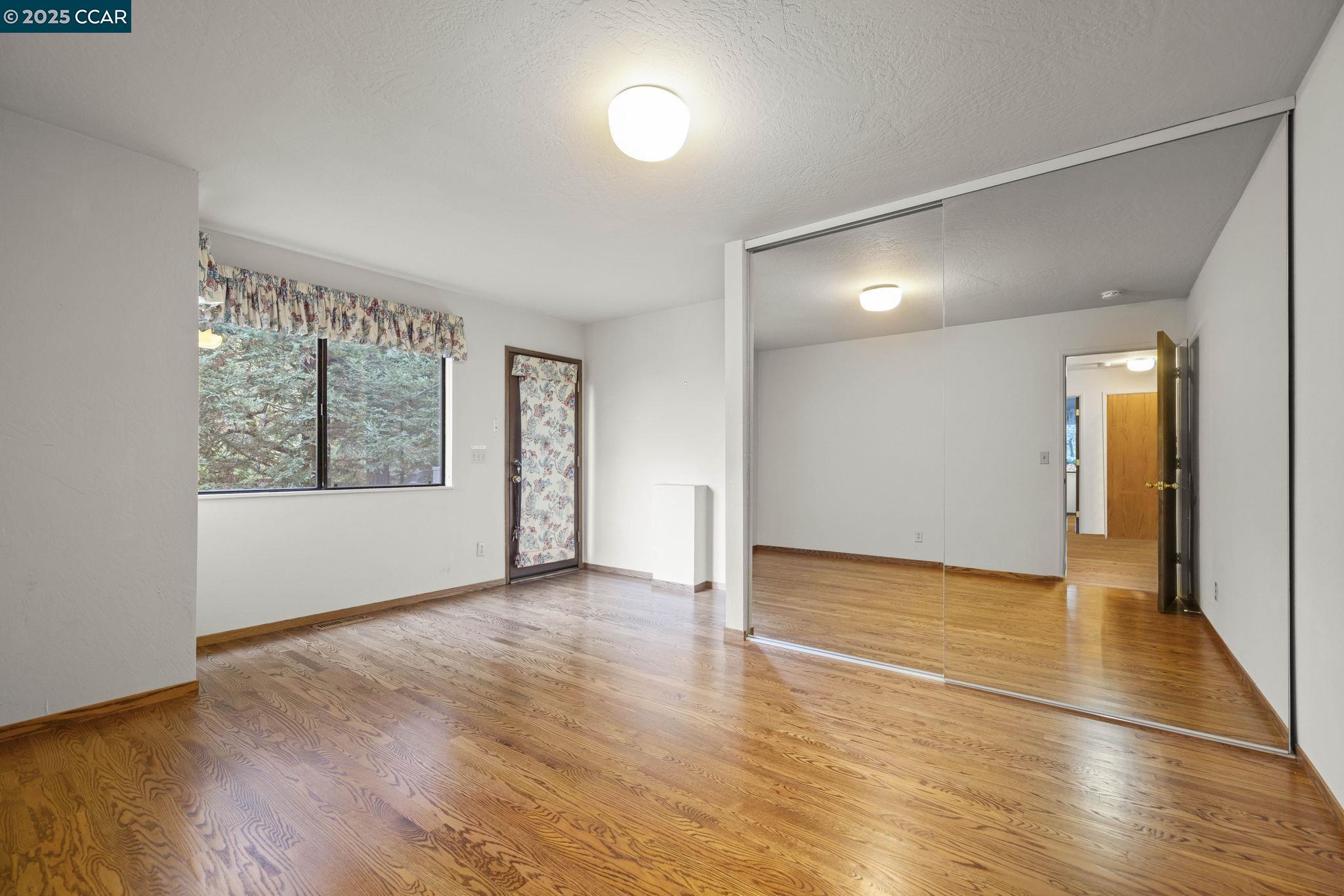 1383 Alvarado Rd