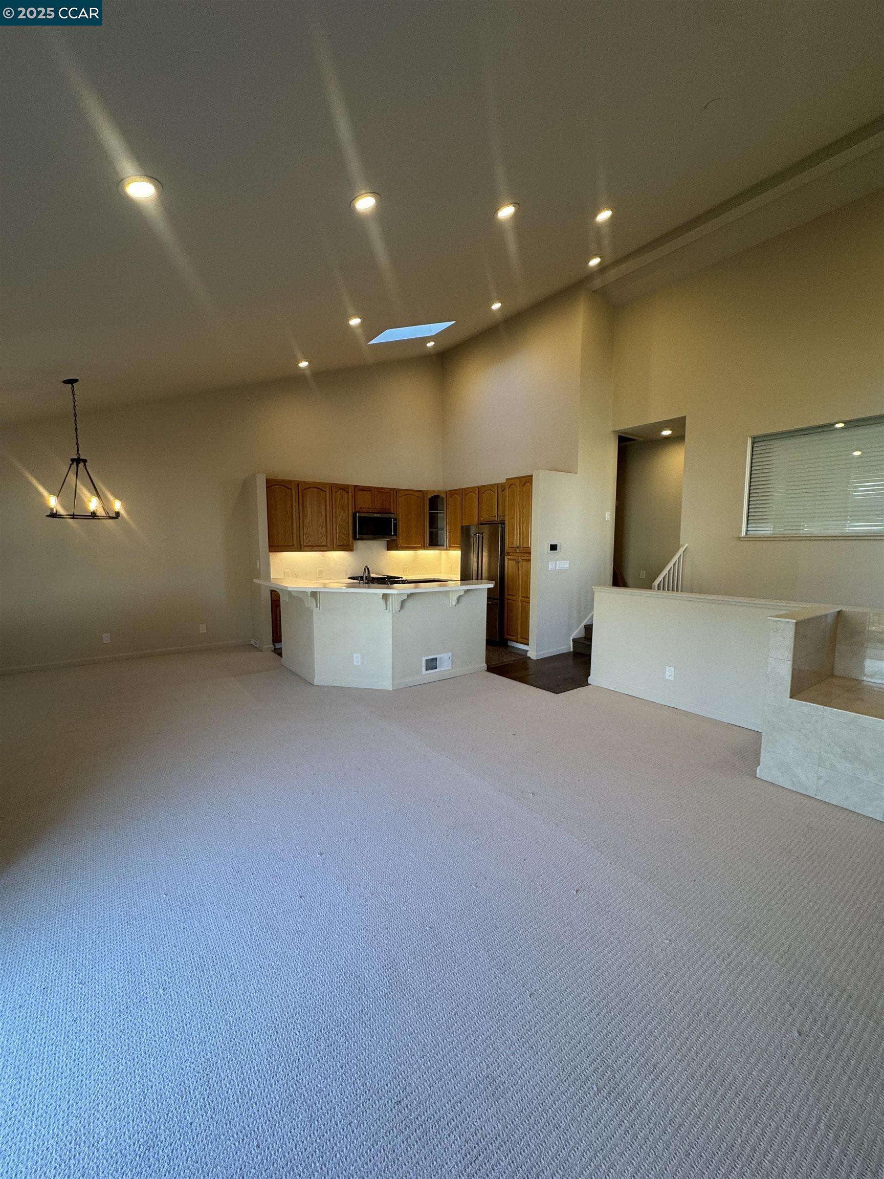 87 Starview Dr