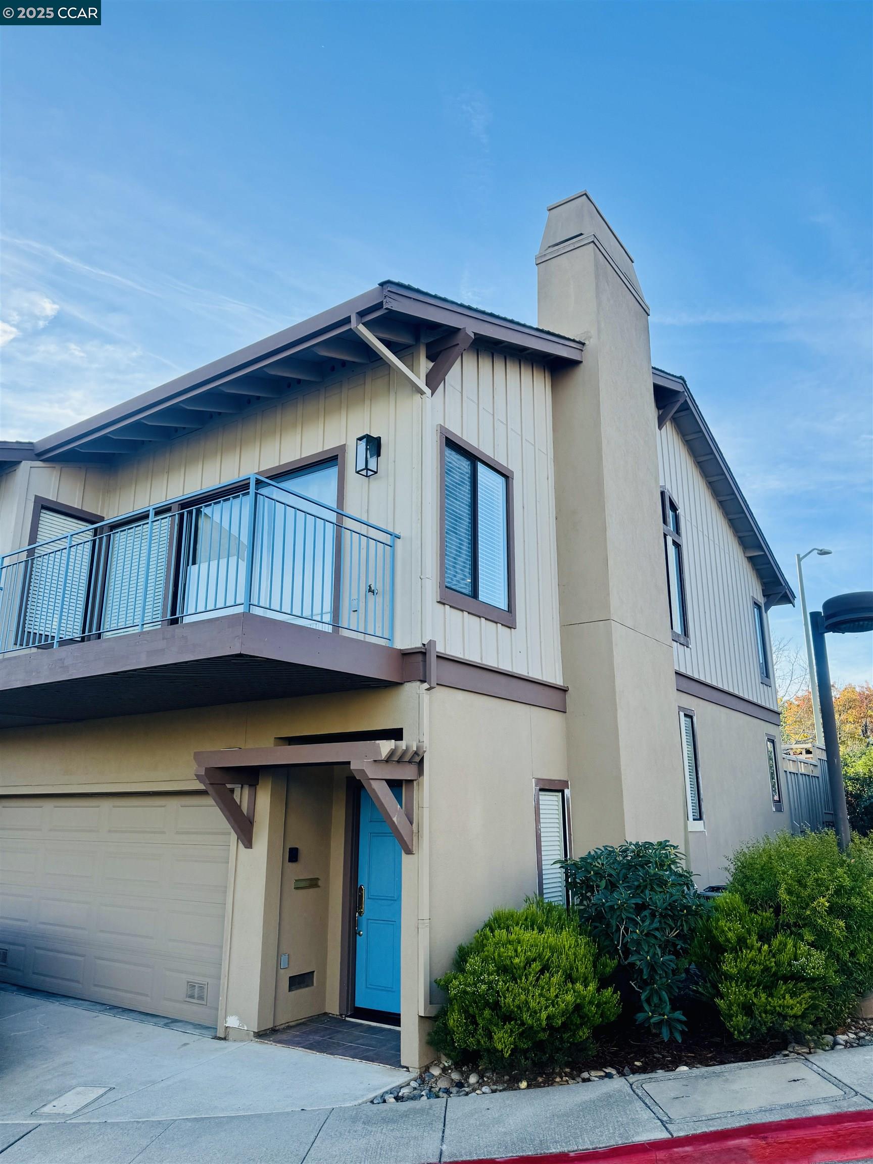 87 Starview Dr