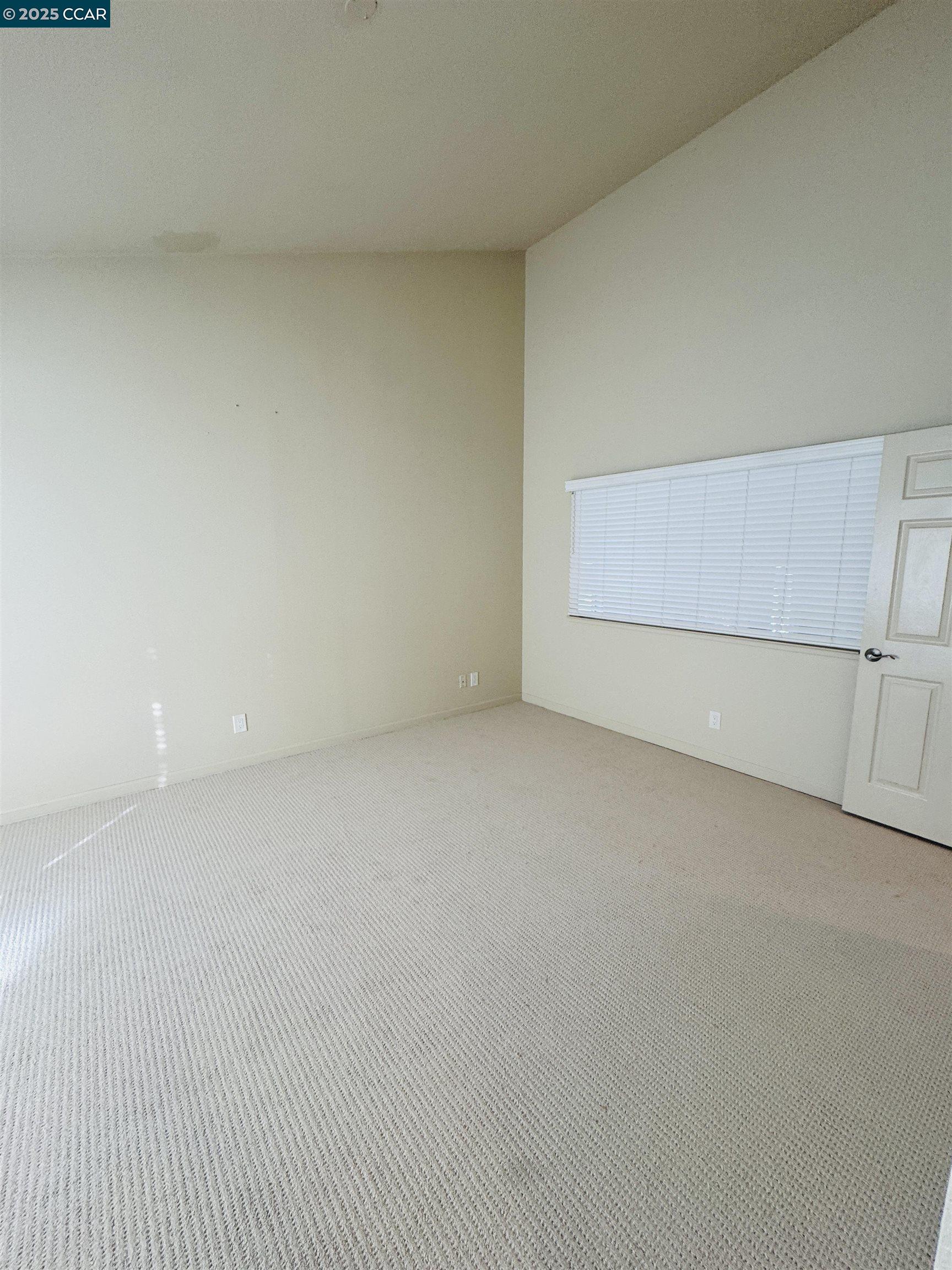 87 Starview Dr