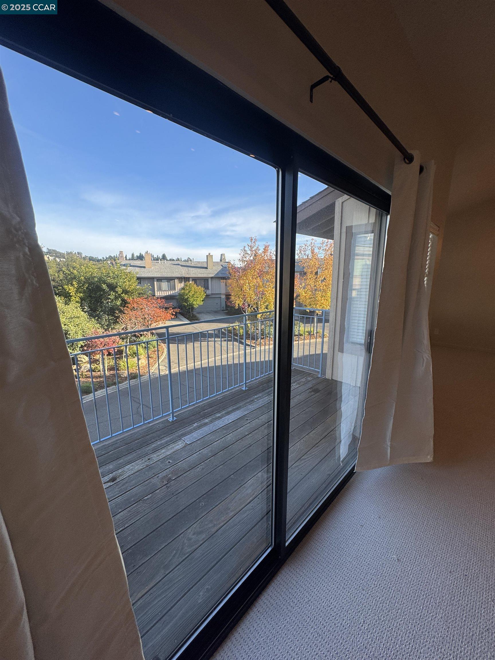 87 Starview Dr
