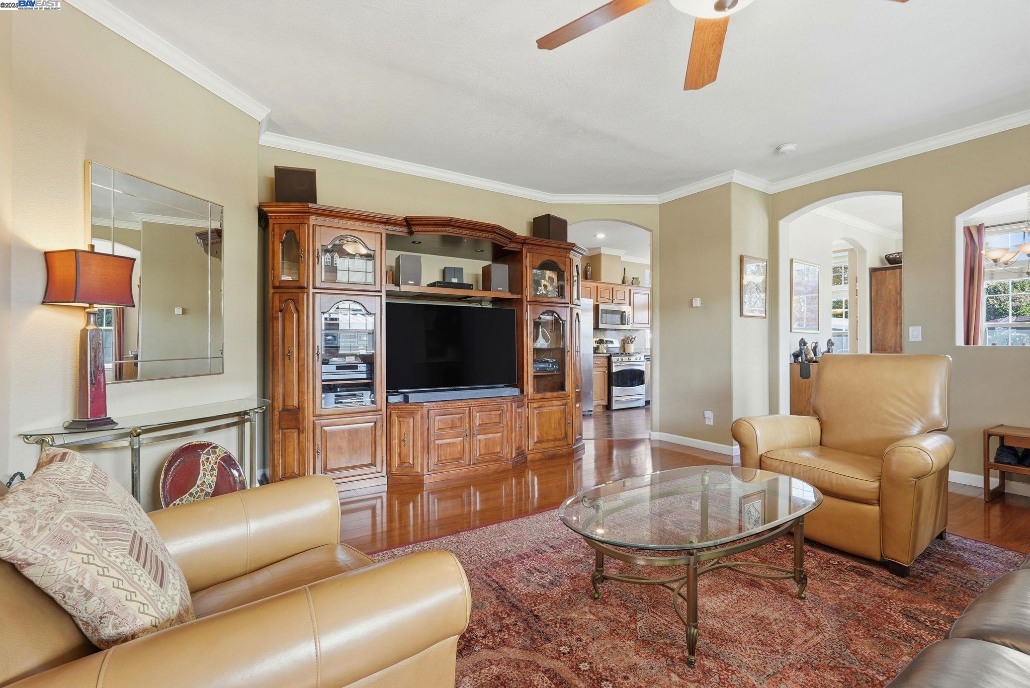 29413 Sandburg Way