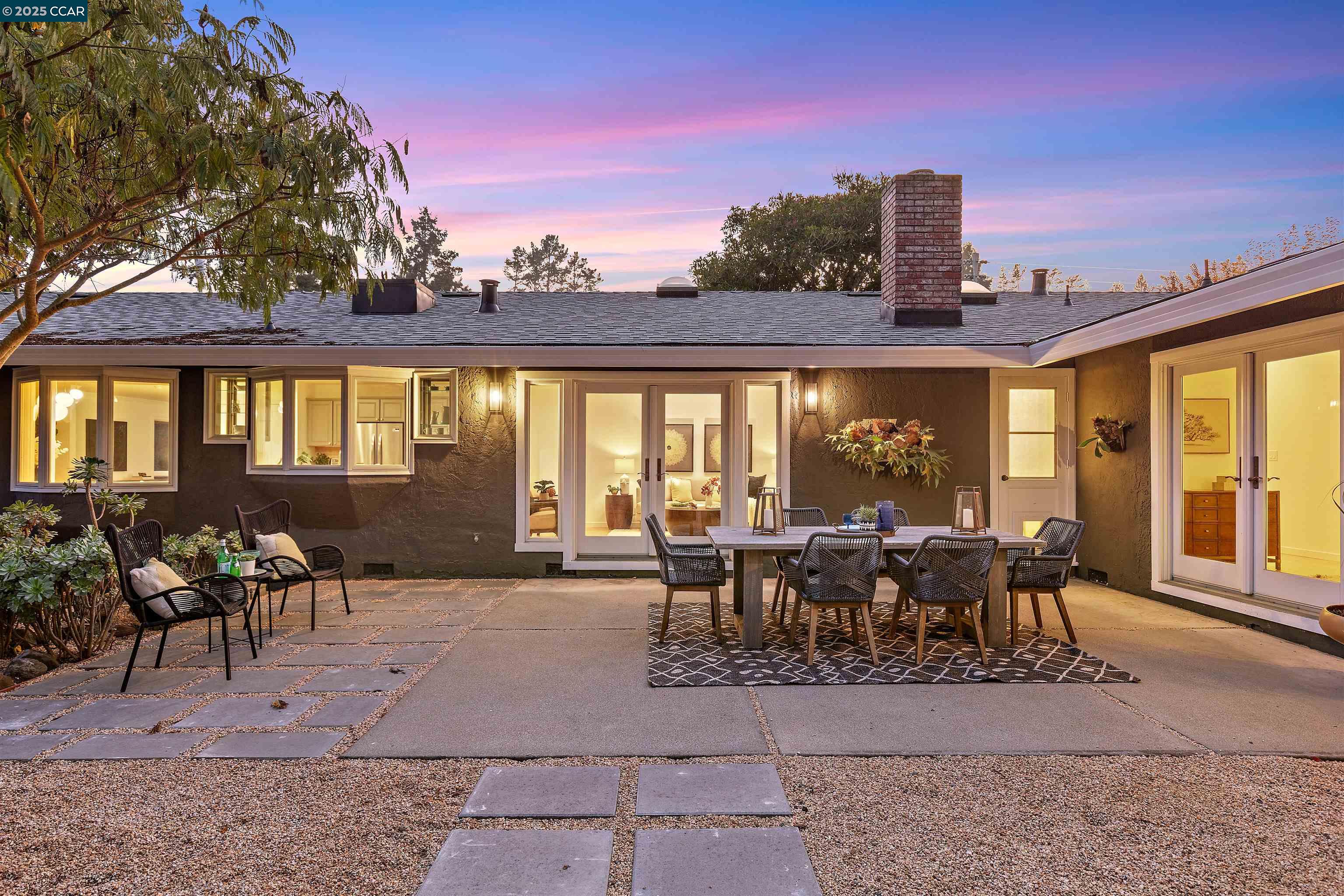34 Ashbrook Pl