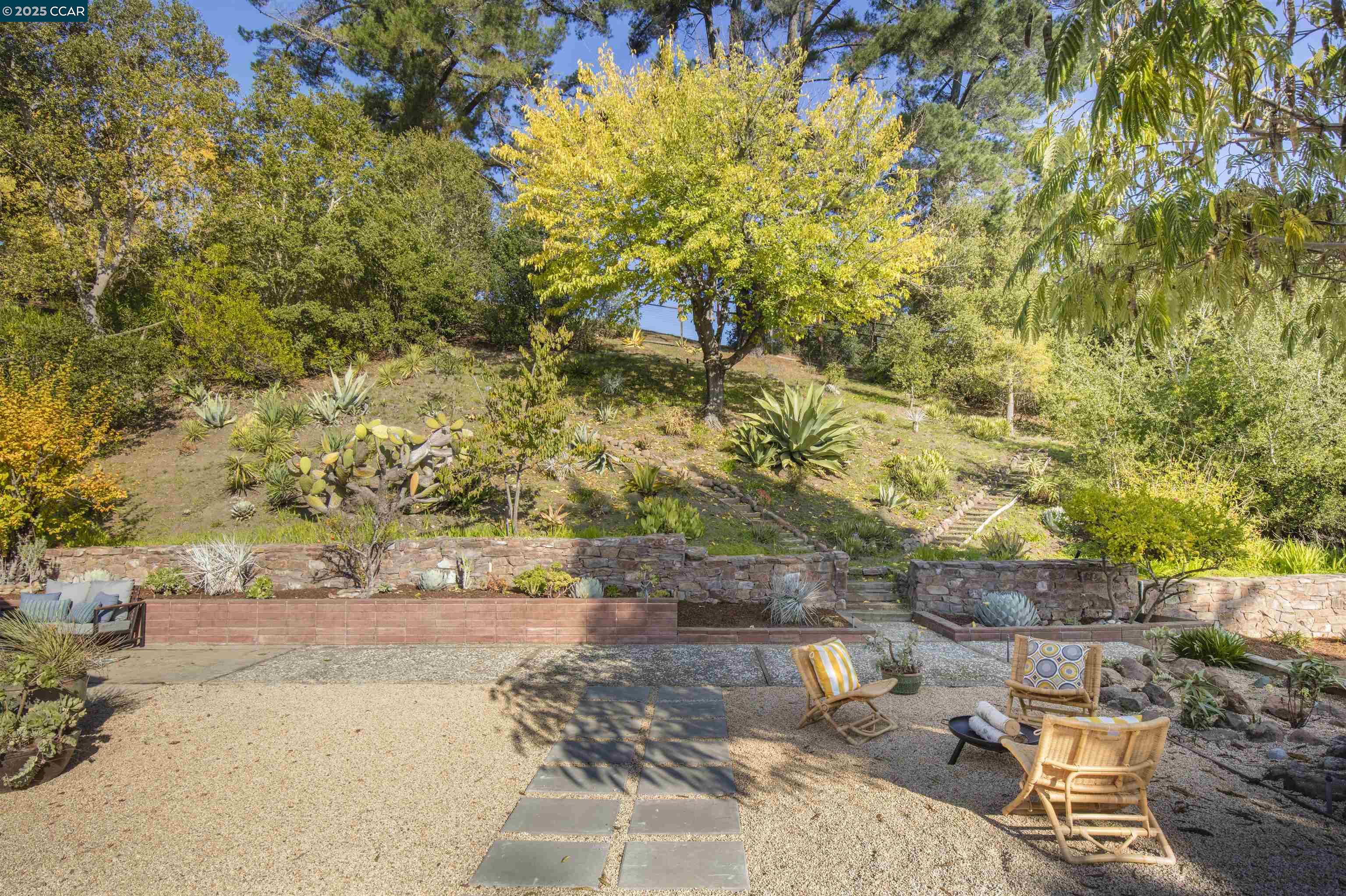 34 Ashbrook Pl