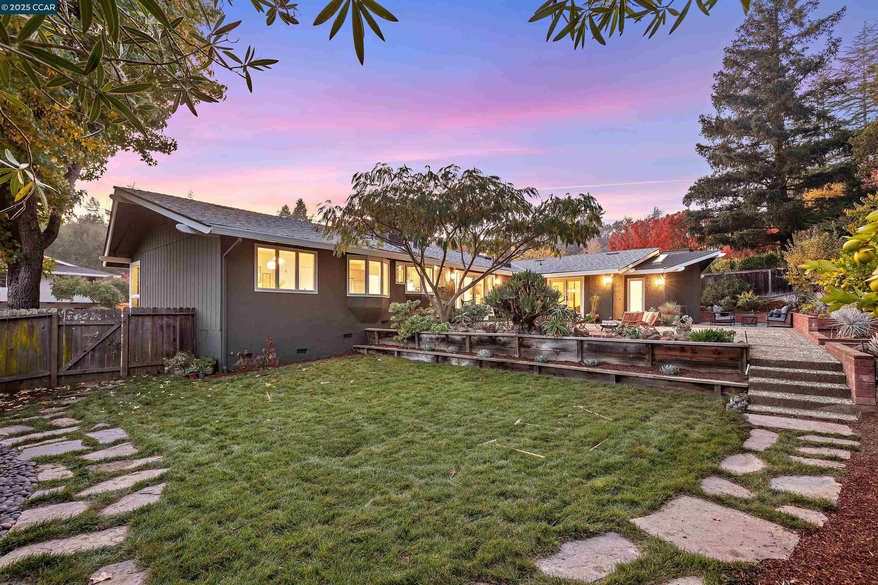 34 Ashbrook Pl