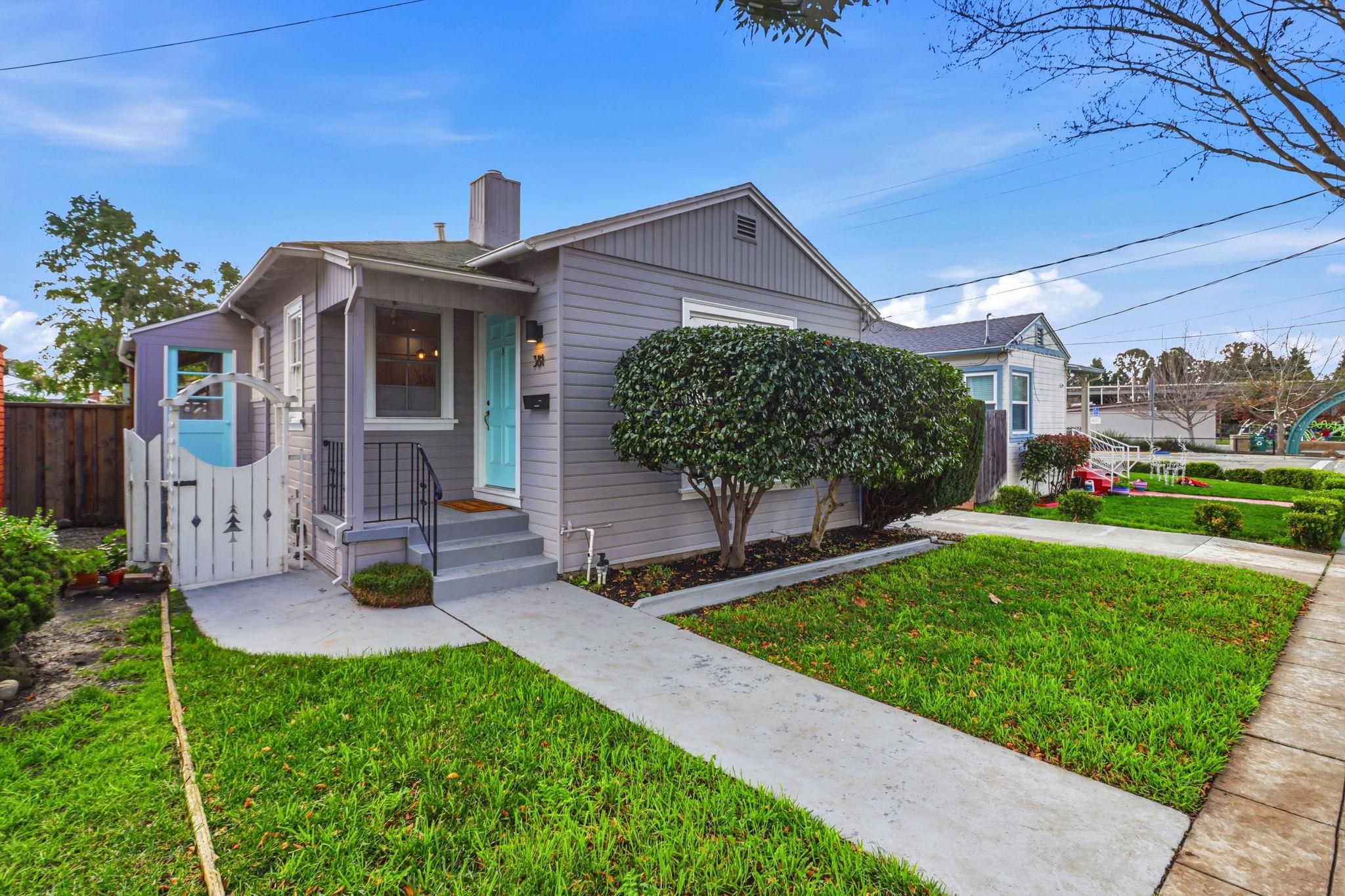 381 Cherrywood Ave
