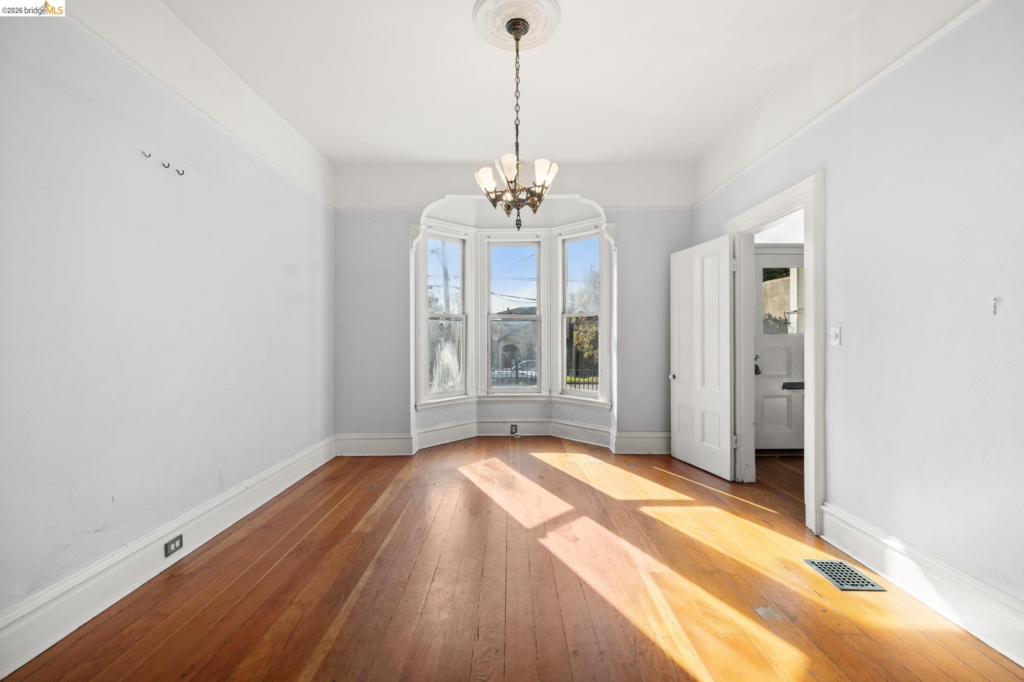 1746 8th Street