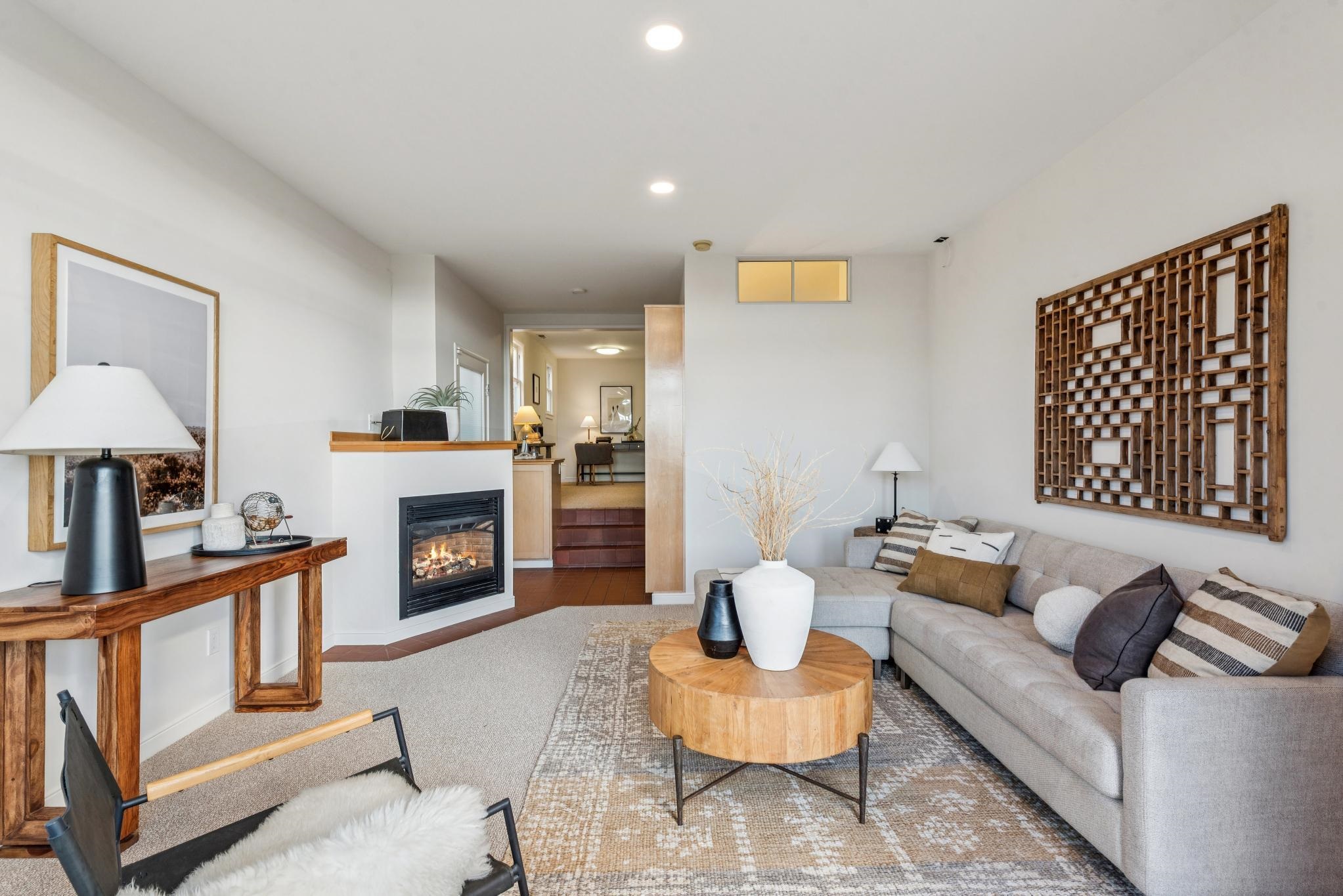4623 Davenport Ave