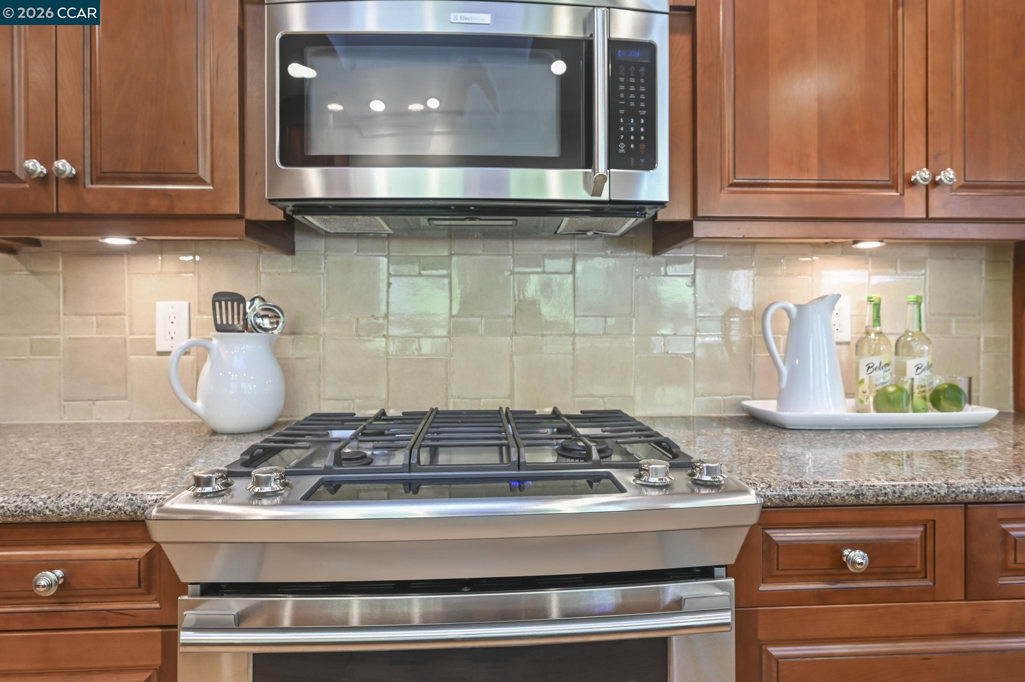 3326 Walnut Lane